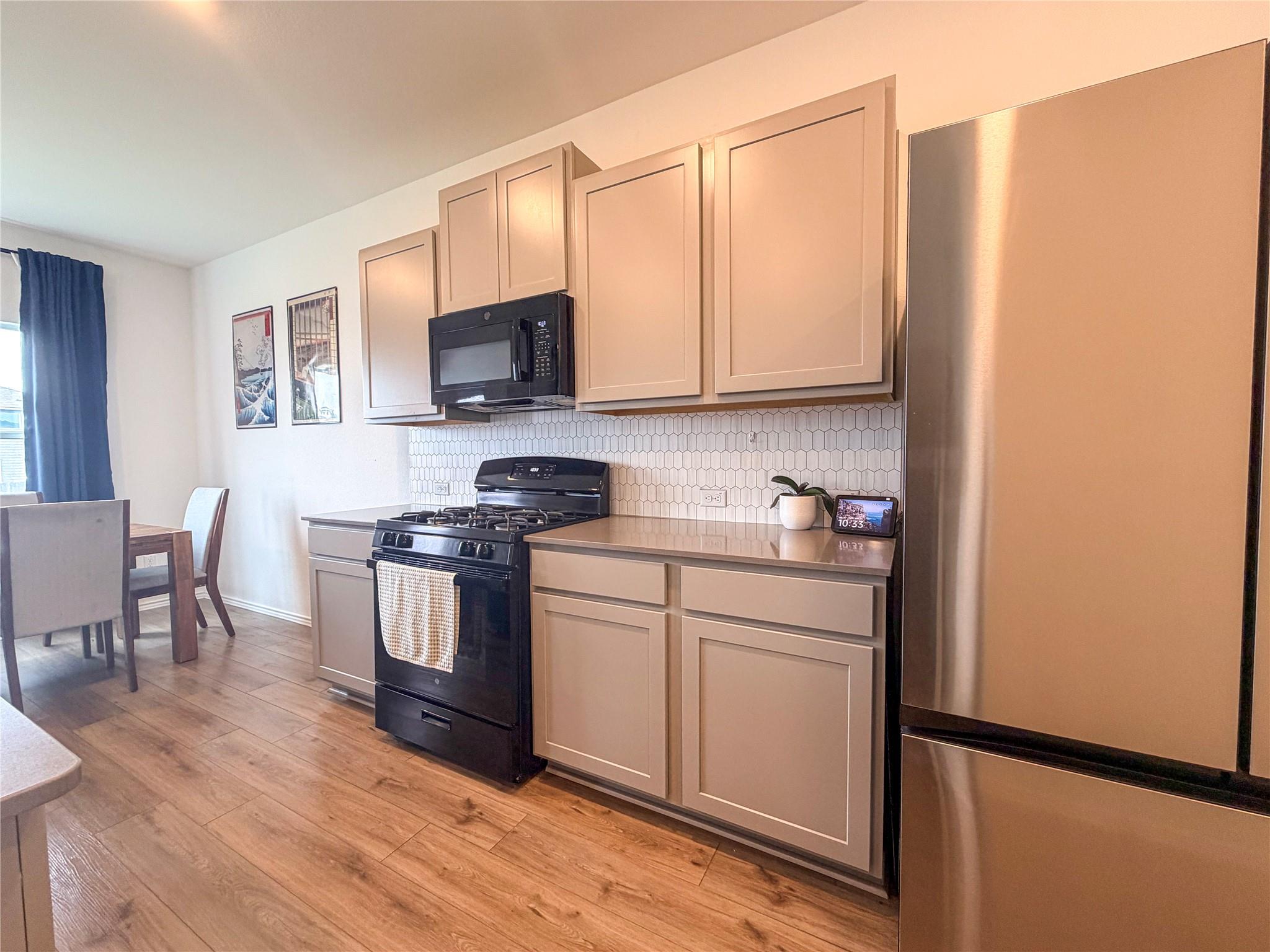 400 Canley Loop, Hutto, TX 78634