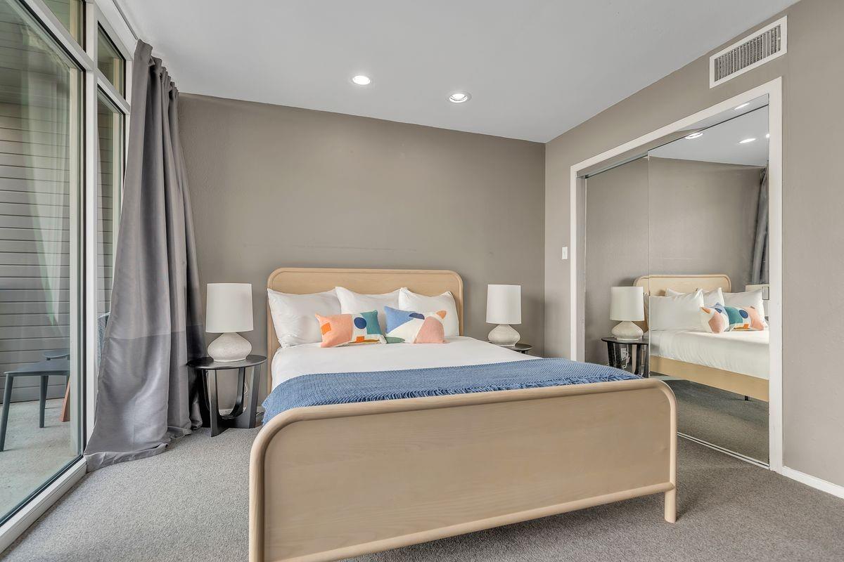 119 E 6th St # 703, Austin, TX 78701