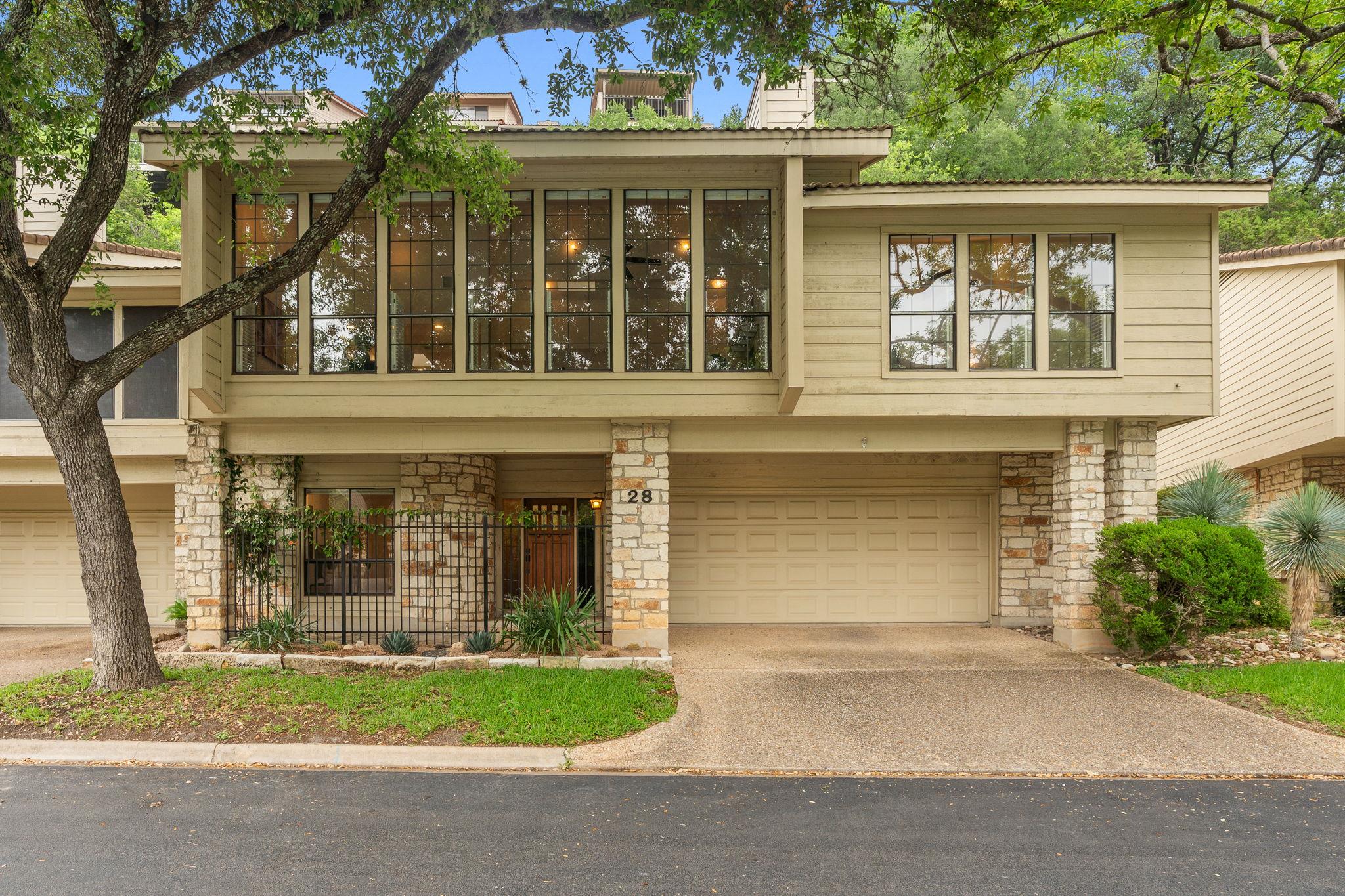 6820 Cypress Pt N # 28, Austin, TX 78746