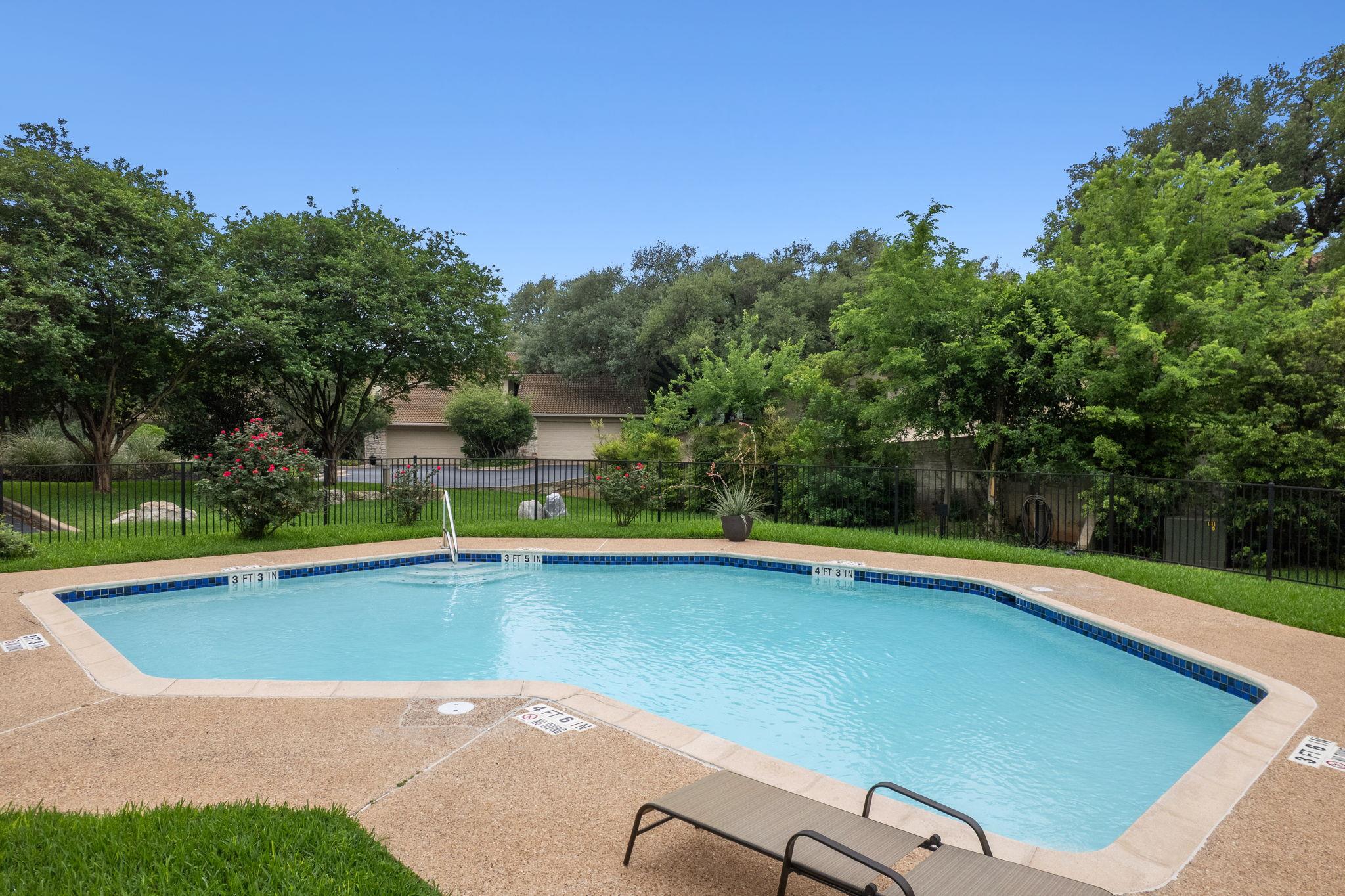 6820 Cypress Pt N # 28, Austin, TX 78746