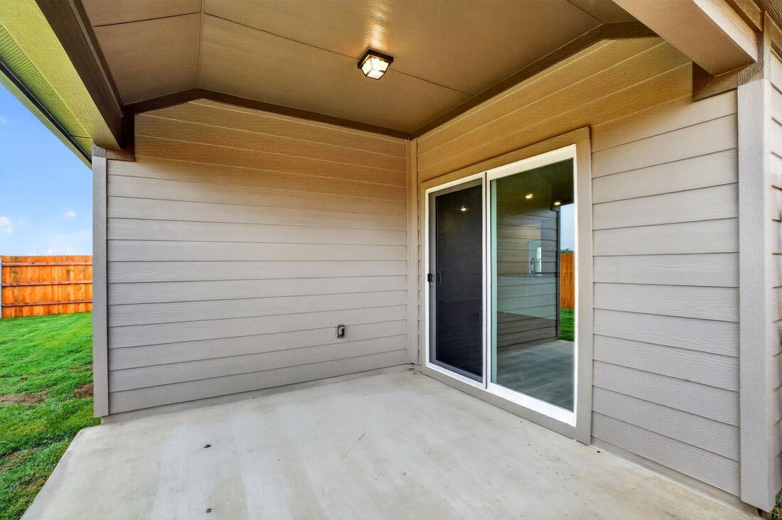 14309 Axel Johanson Dr, Del Valle, TX 78617