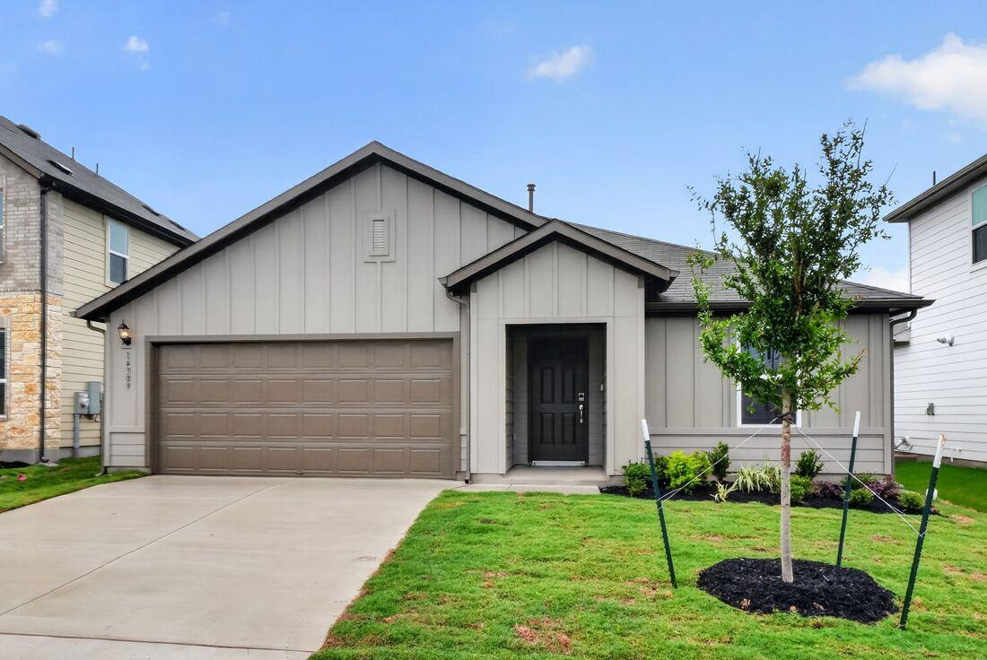 14309 Axel Johanson Dr, Del Valle, TX 78617