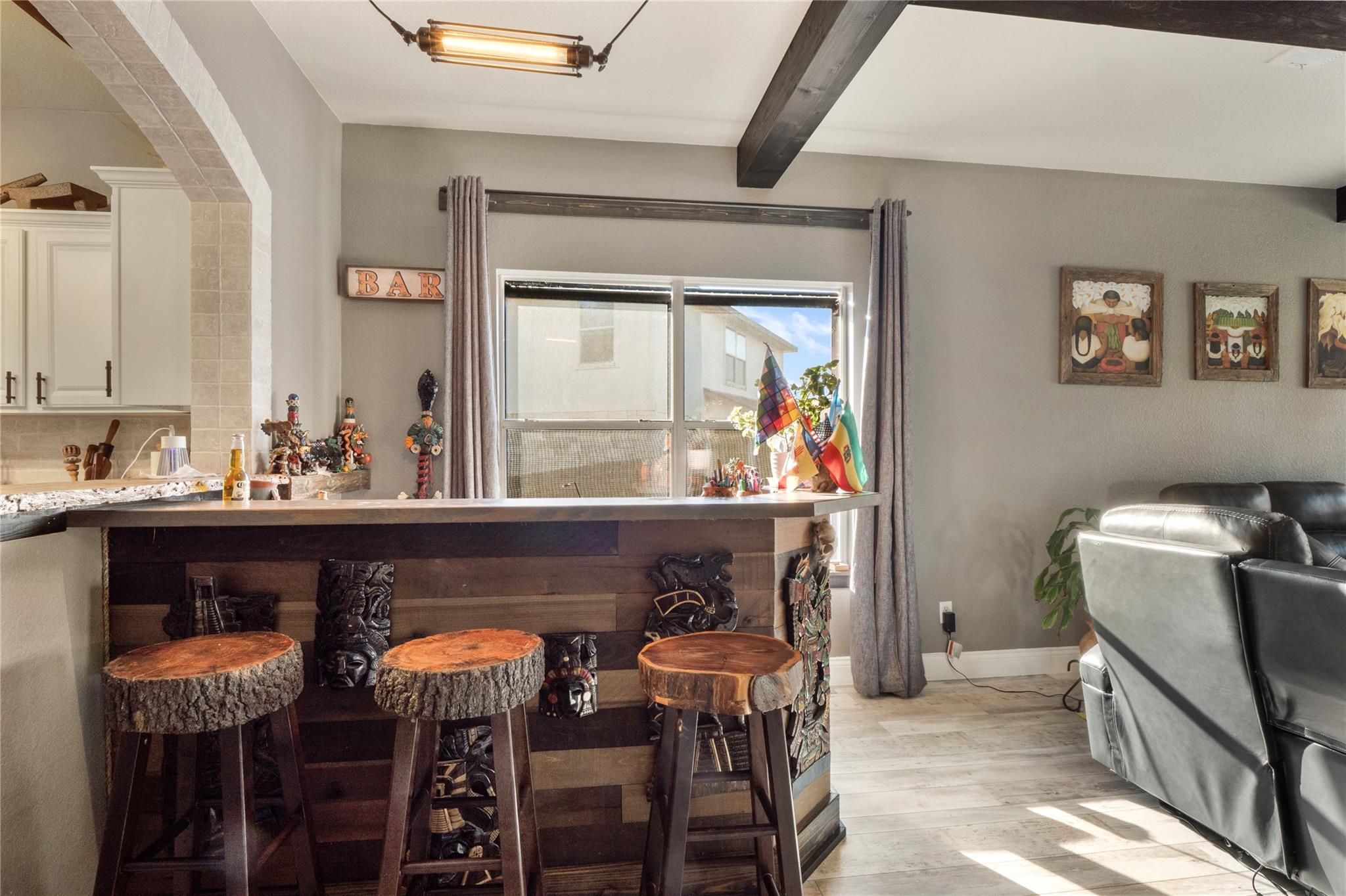242 Coach Dr, Buda, TX 78610