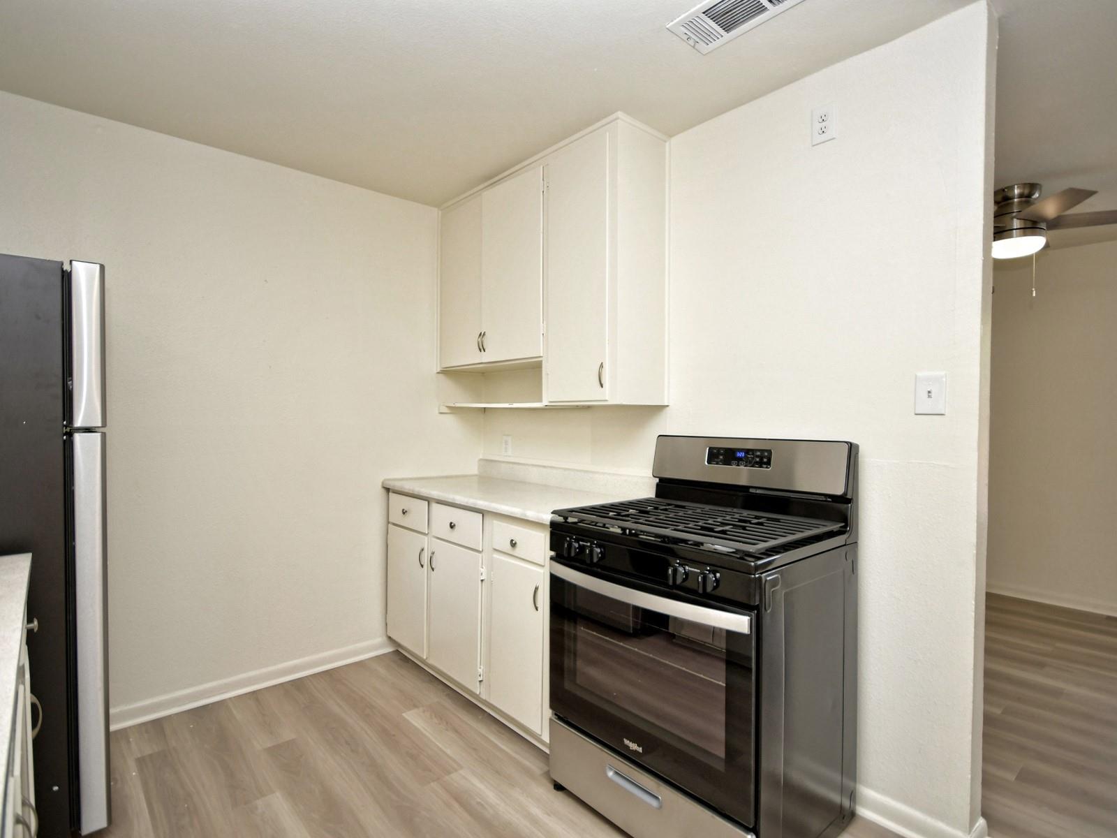 7601 Tisdale Dr # B, Austin, TX 78757