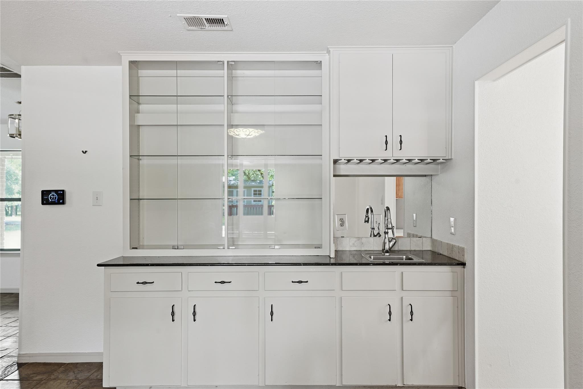 203 Shoal Dr, Georgetown, TX 78633