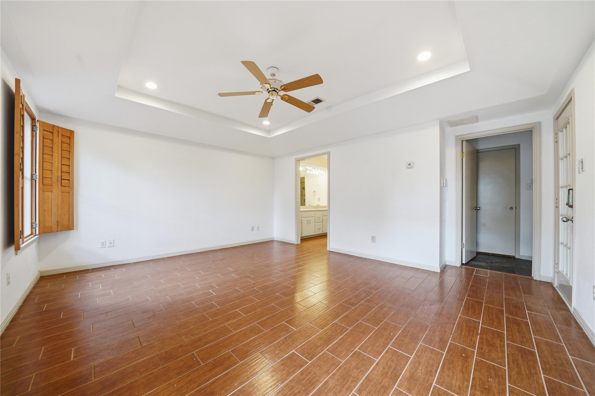 203 Shoal Dr, Georgetown, TX 78633