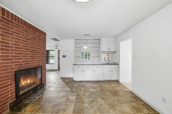 203 Shoal Dr, Georgetown, TX 78633
