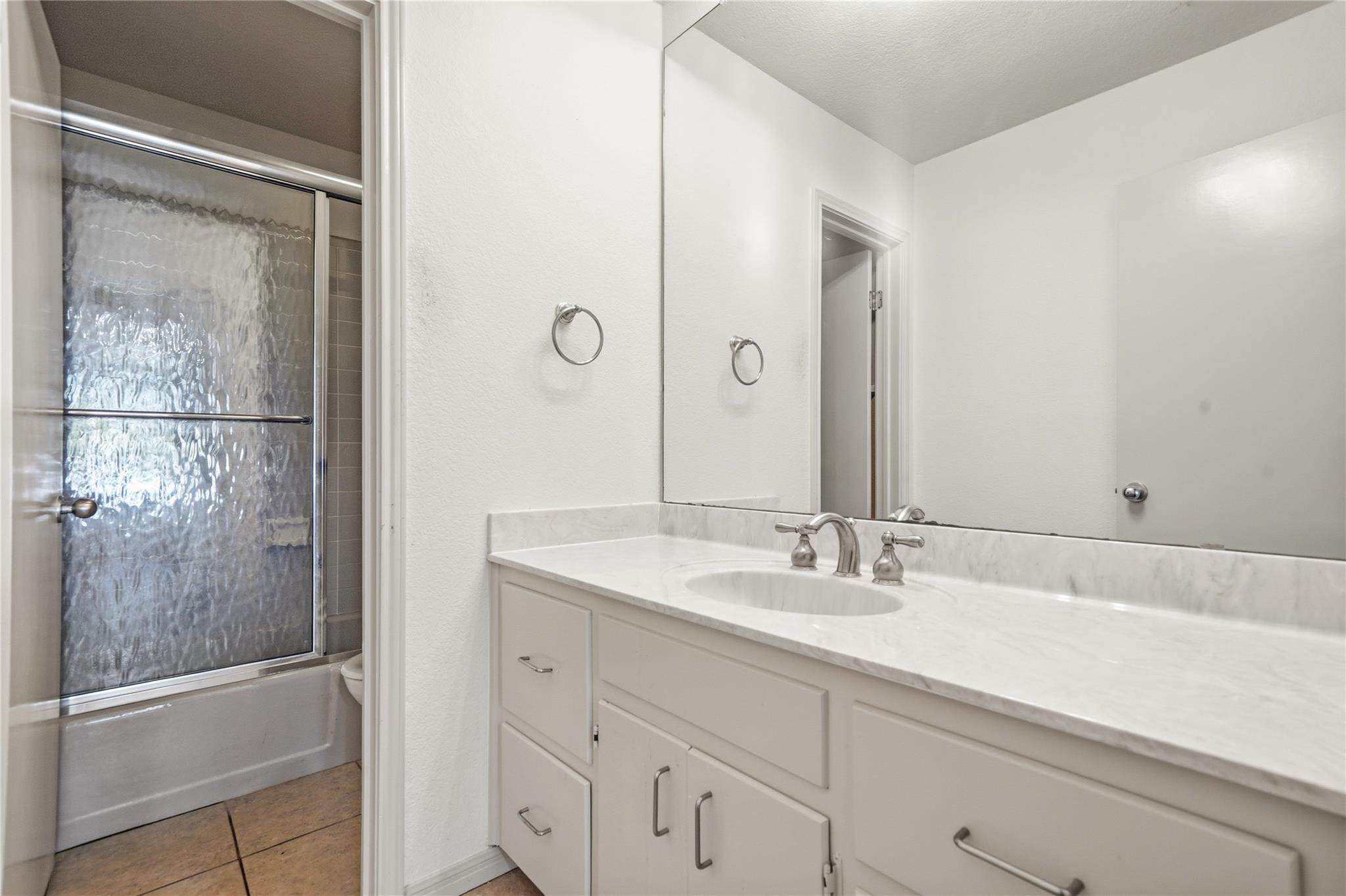 203 Shoal Dr, Georgetown, TX 78633
