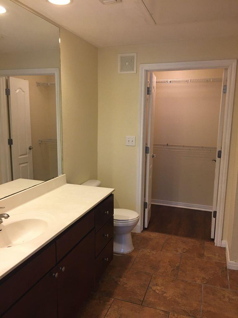 2505 San Gabriel St # 204, Austin, TX 78705