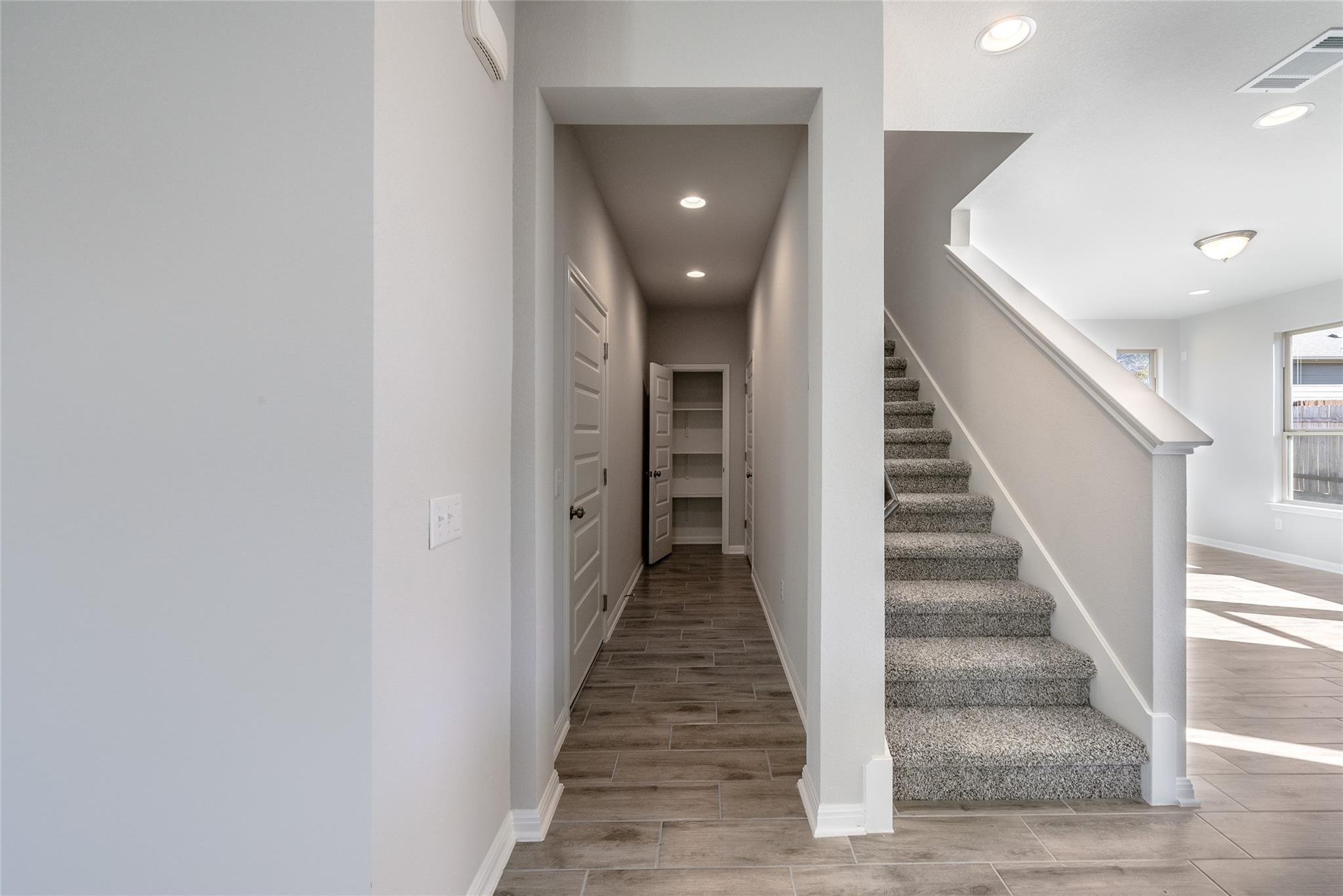 104 Chalk Lake Cv, Georgetown, TX 78633