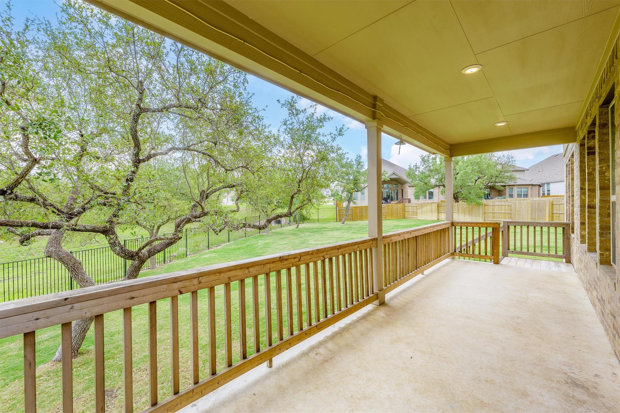 324 Autumn Oak Way, Georgetown, TX 78628