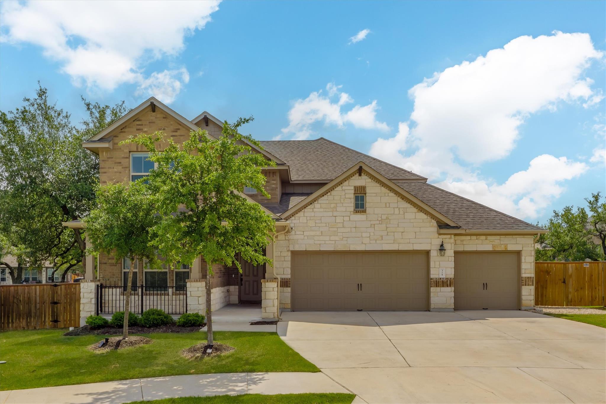 324 Autumn Oak Way, Georgetown, TX 78628
