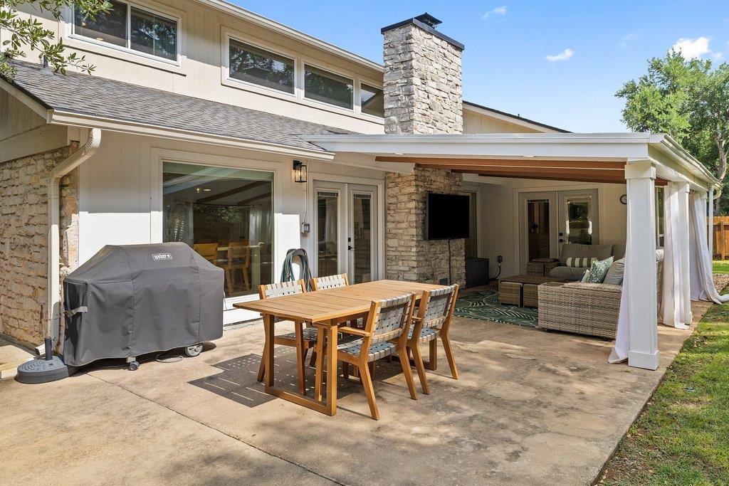 5017 Trail West Dr, Austin, TX 78735