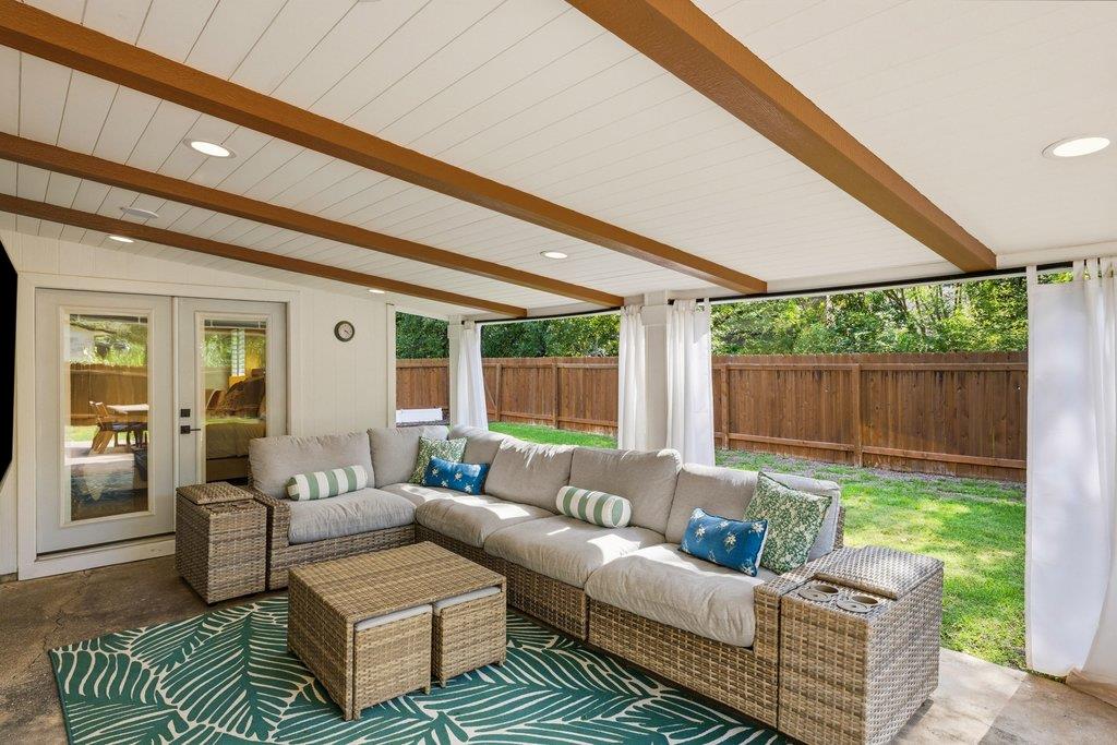 5017 Trail West Dr, Austin, TX 78735