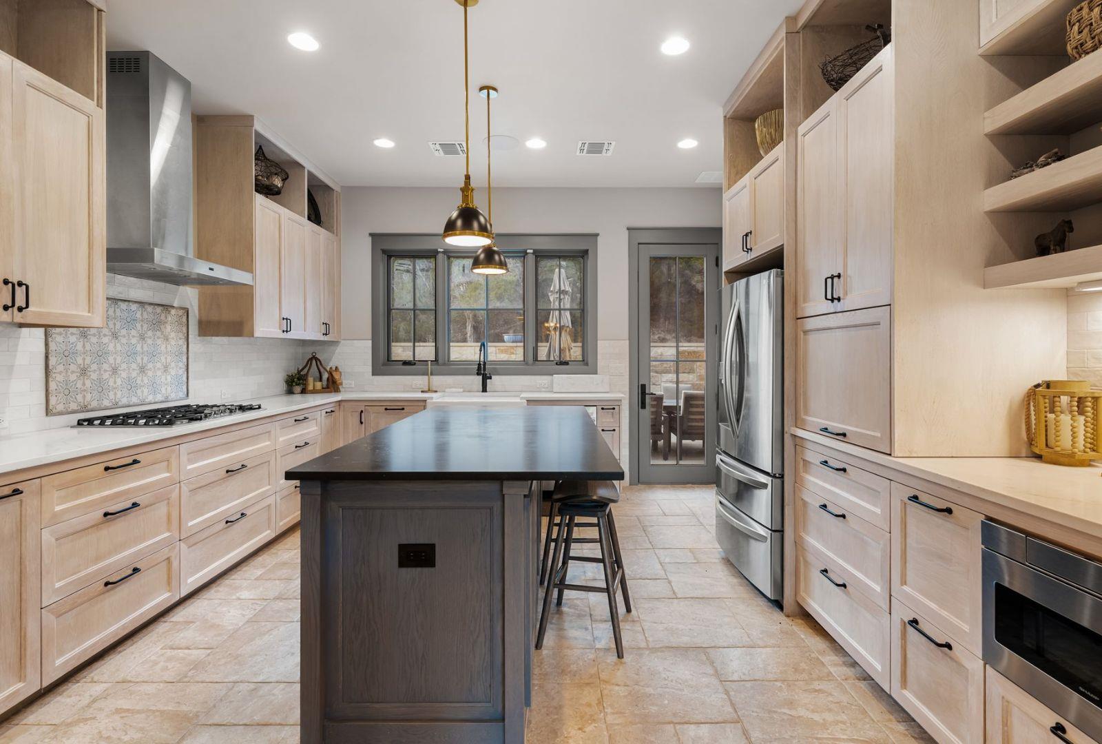 15608 Mary St, Austin, TX 78641