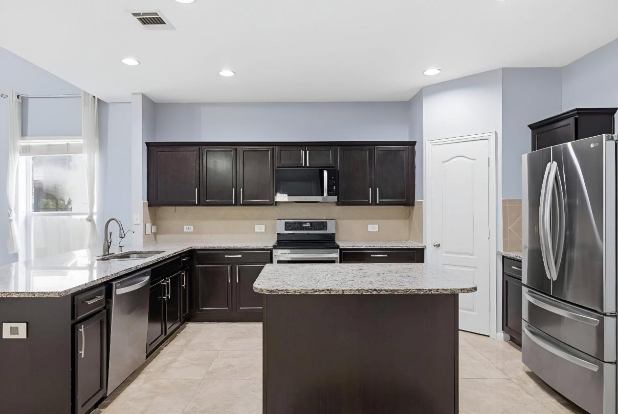 120 Bufflehead Ln, Leander, TX 78641
