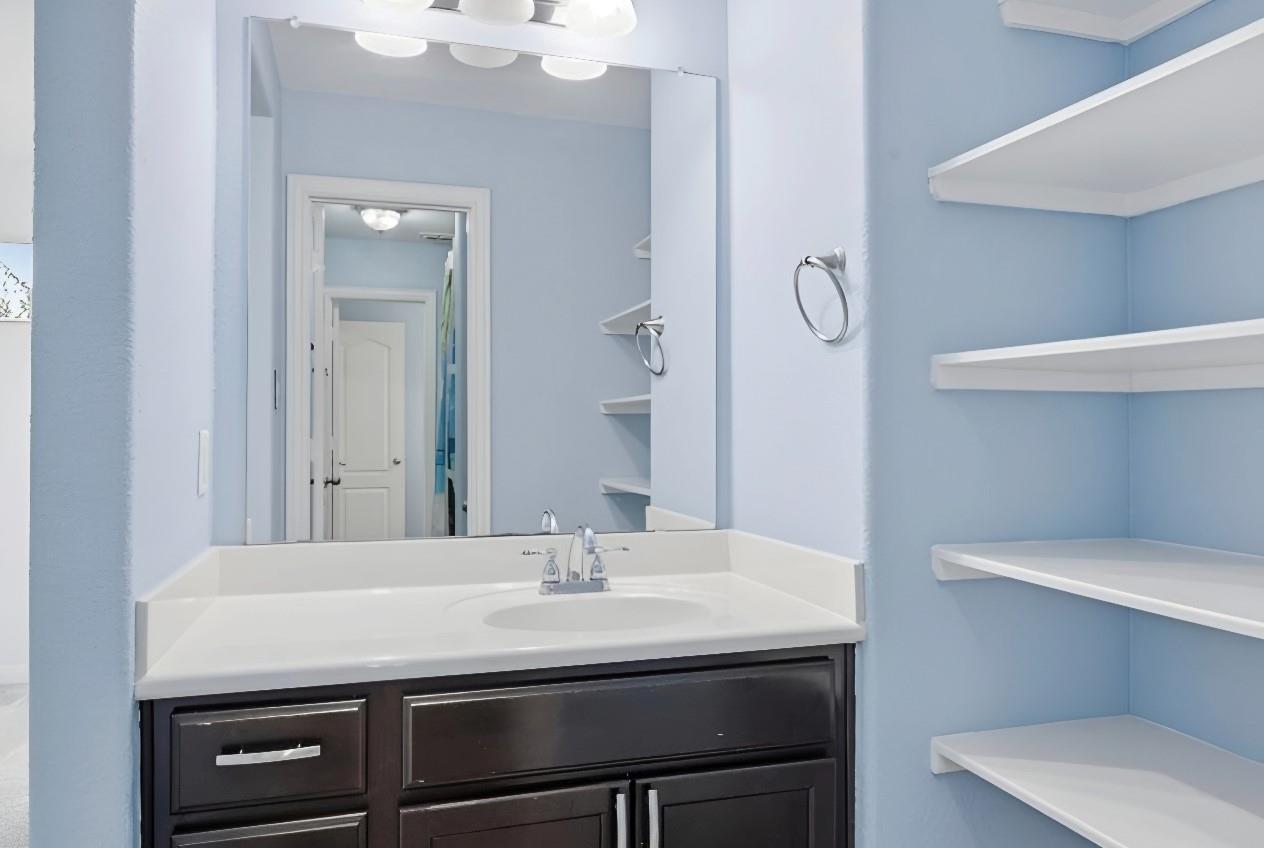 120 Bufflehead Ln, Leander, TX 78641