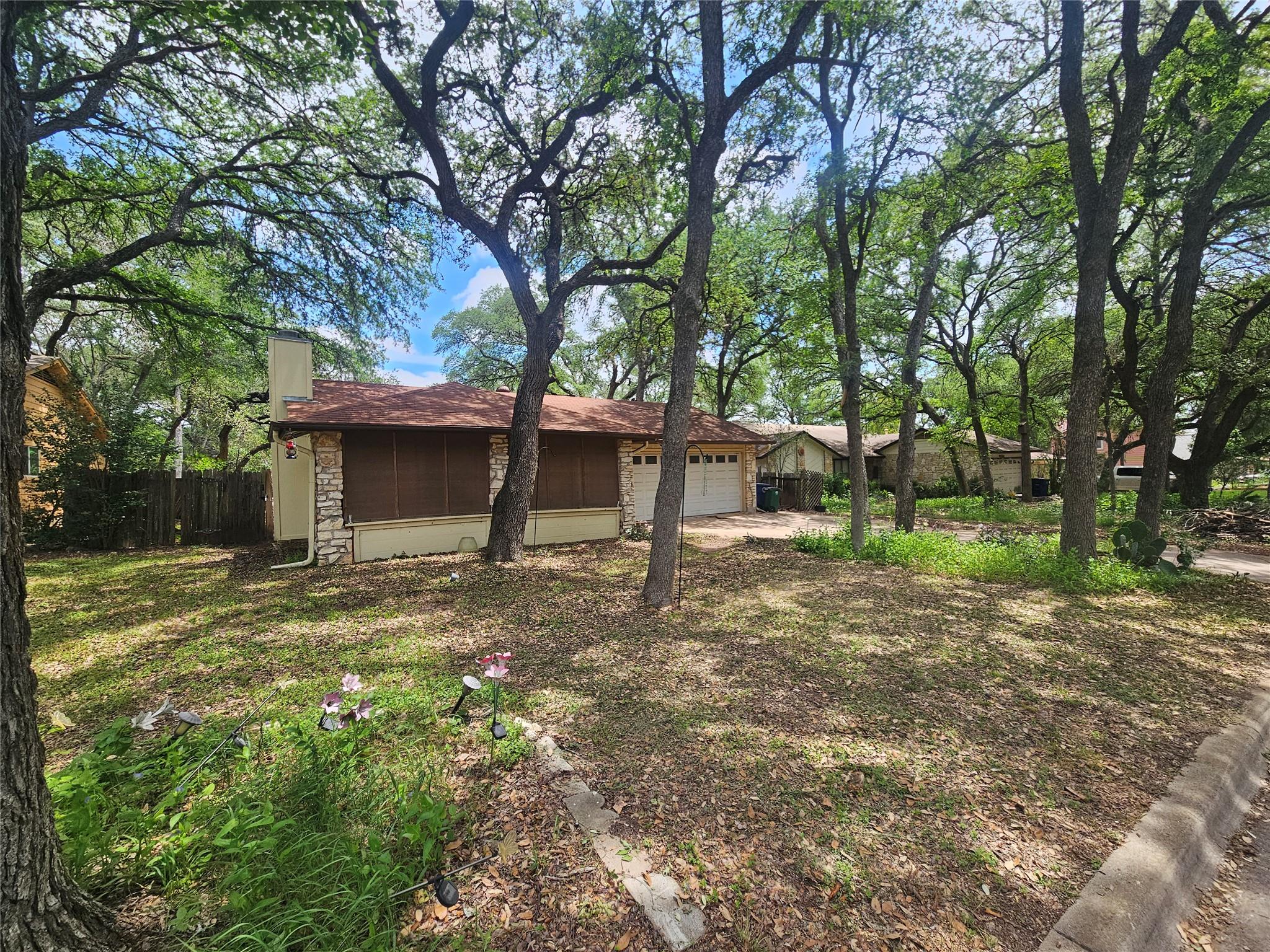 8909 Texas Sun Dr, Austin, TX 78748