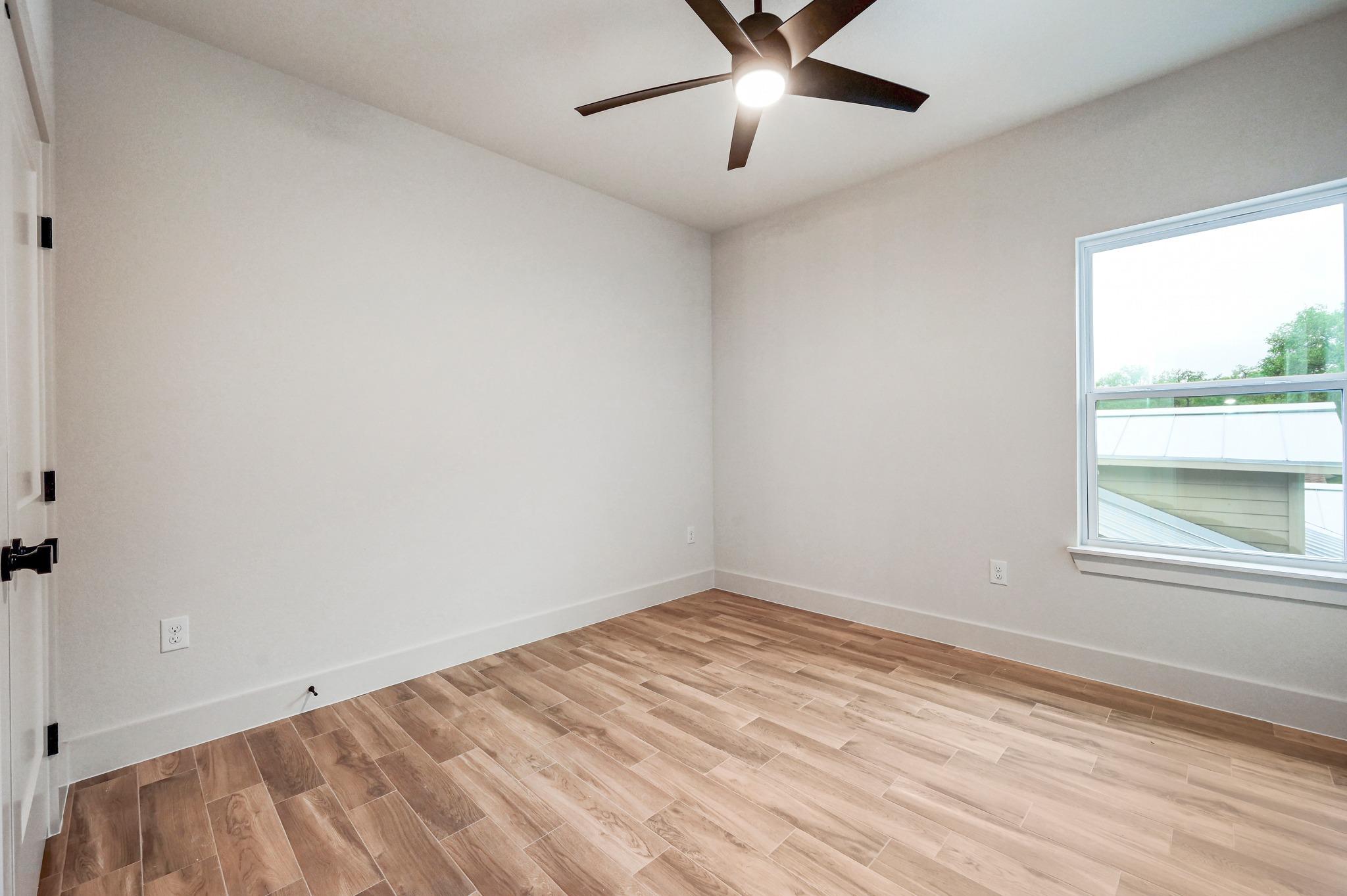 12 Wilson Cir, Wimberley, TX 78676