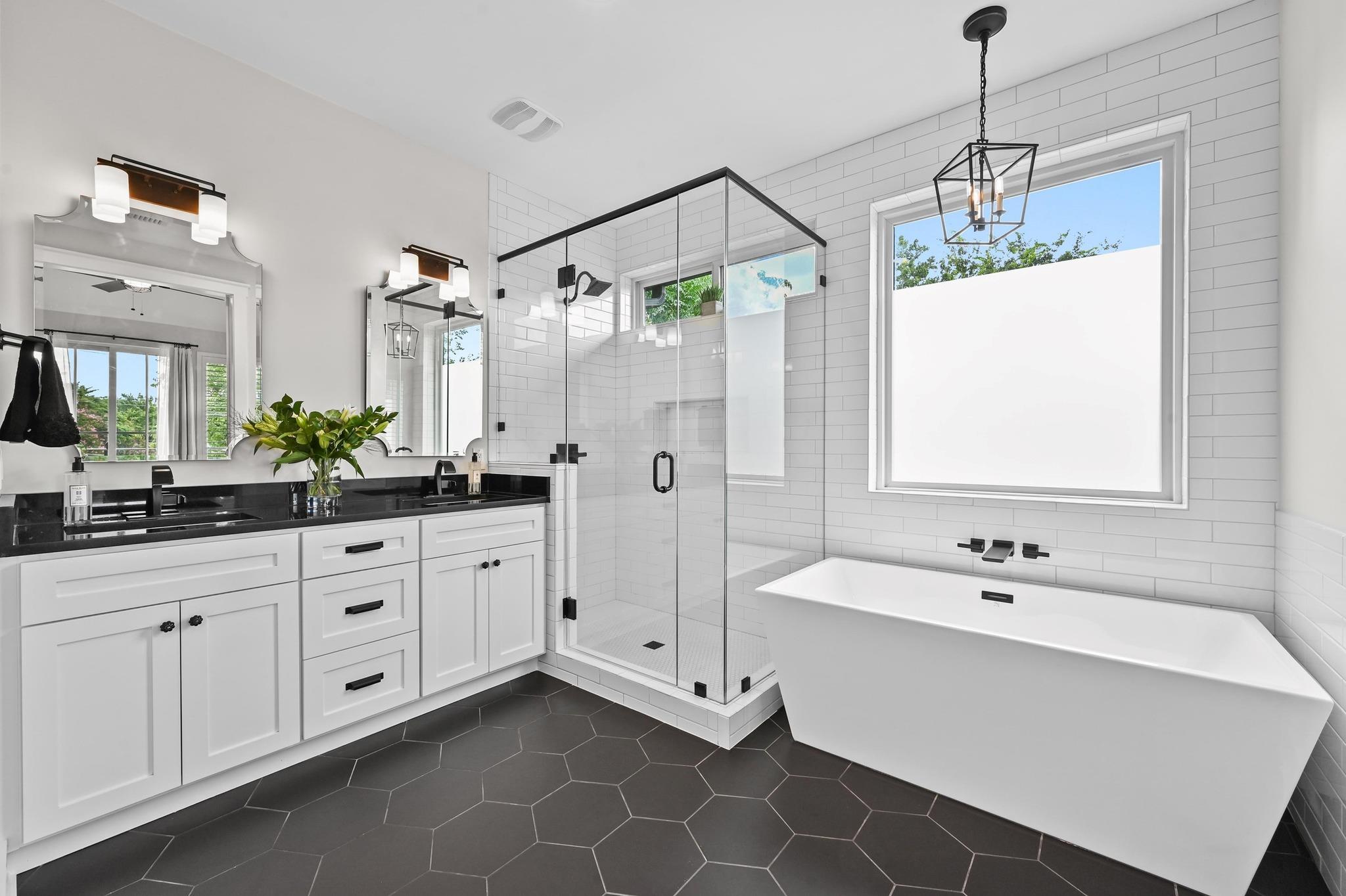 2326 Santa Rosa St, Austin, TX 78702