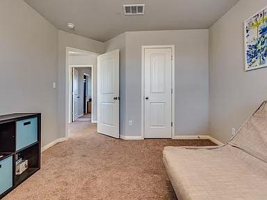 207 Wainscot Oak Way, San Marcos, TX 78666