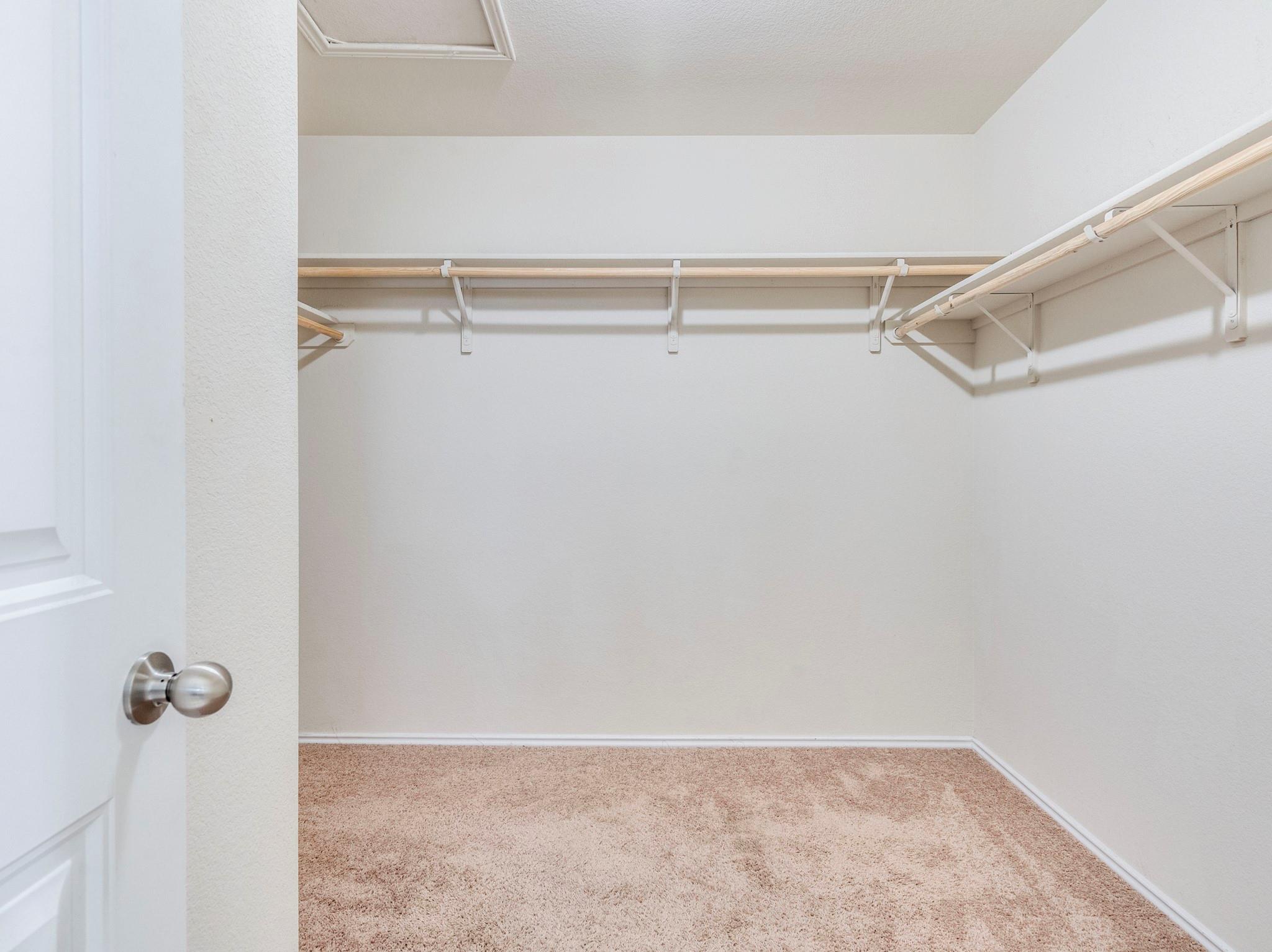 213 Ammonite Ln, Jarrell, TX 76537