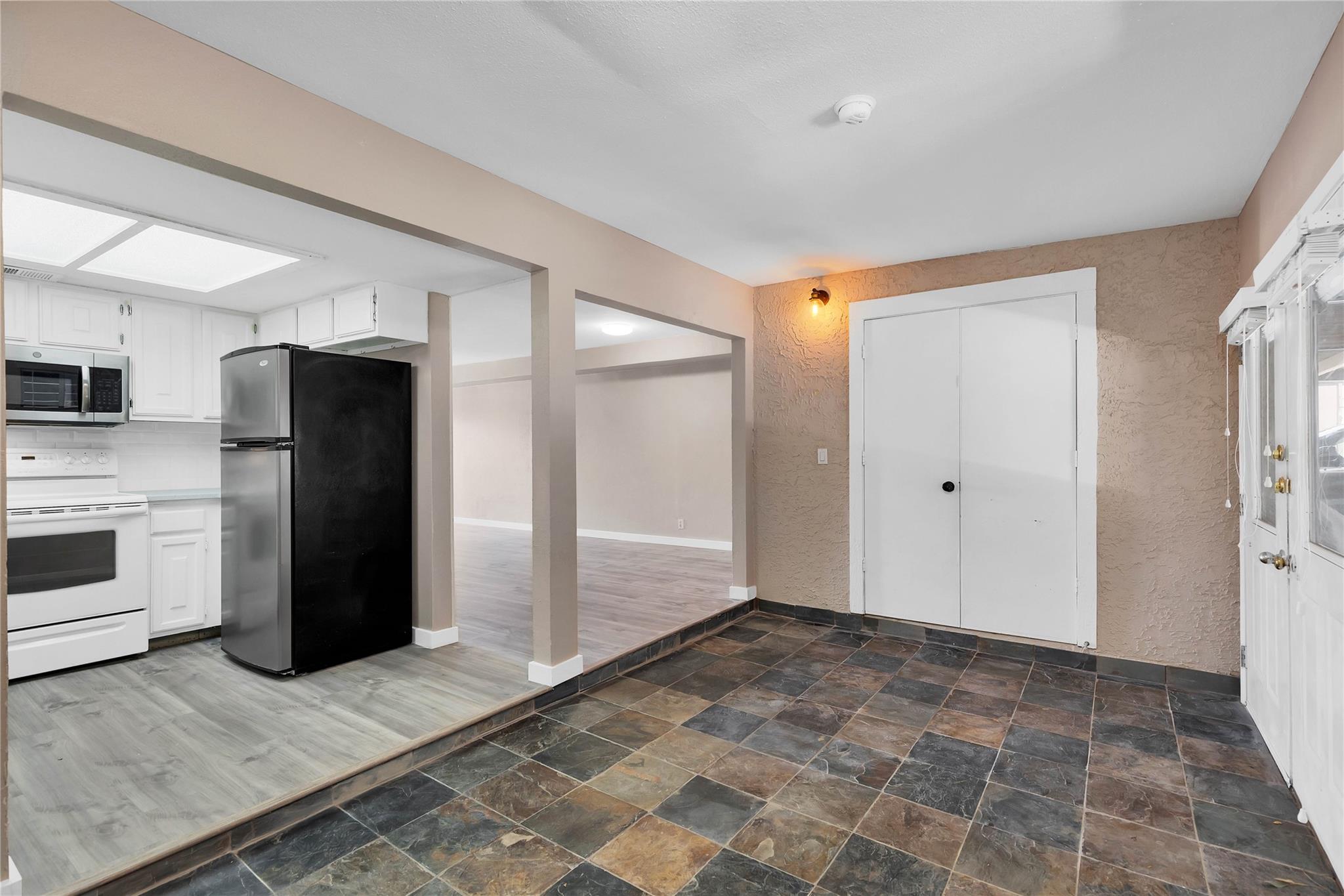 3607 Las Colinas Dr # B, Austin, TX 78731