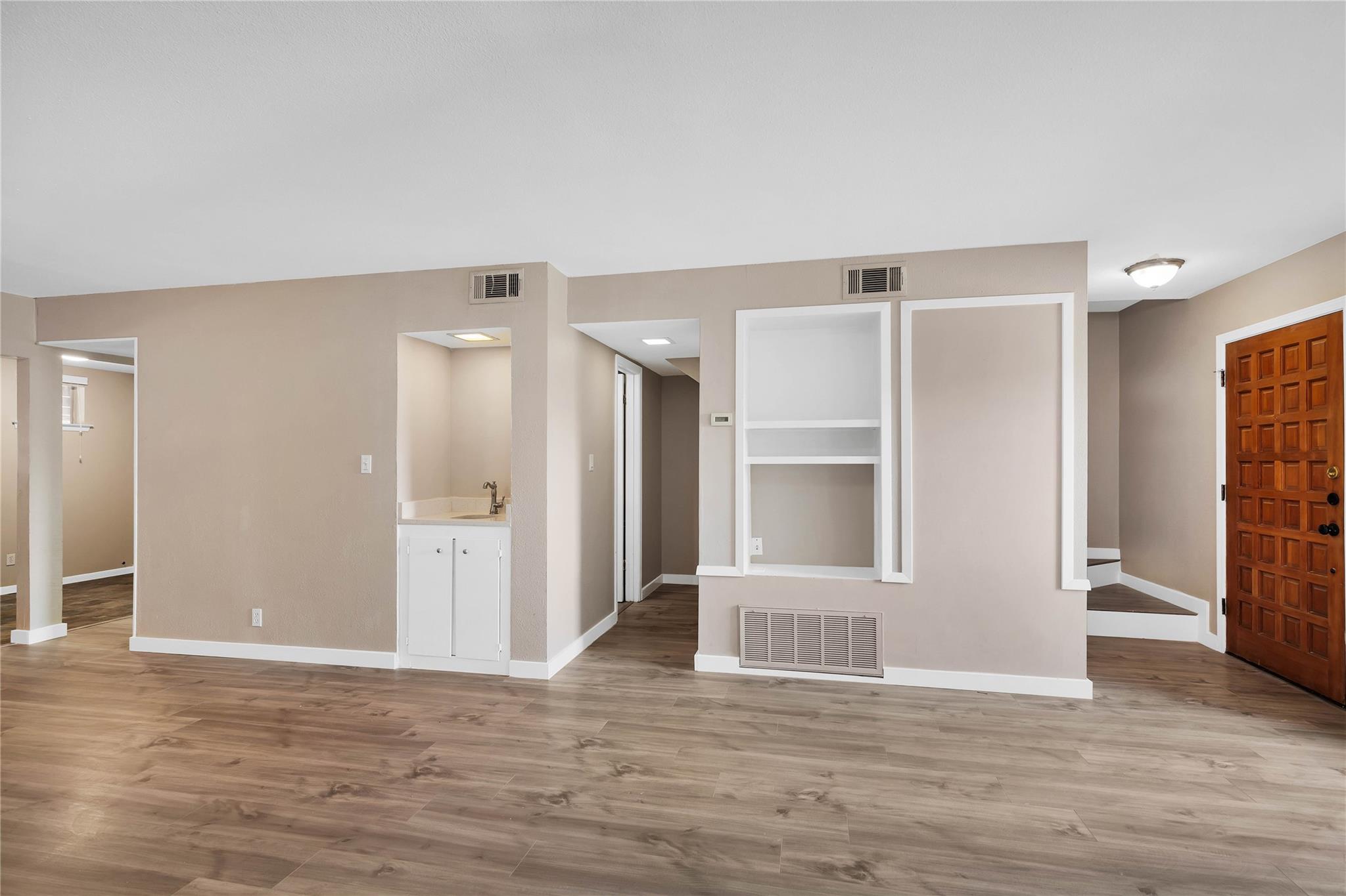 3607 Las Colinas Dr # B, Austin, TX 78731