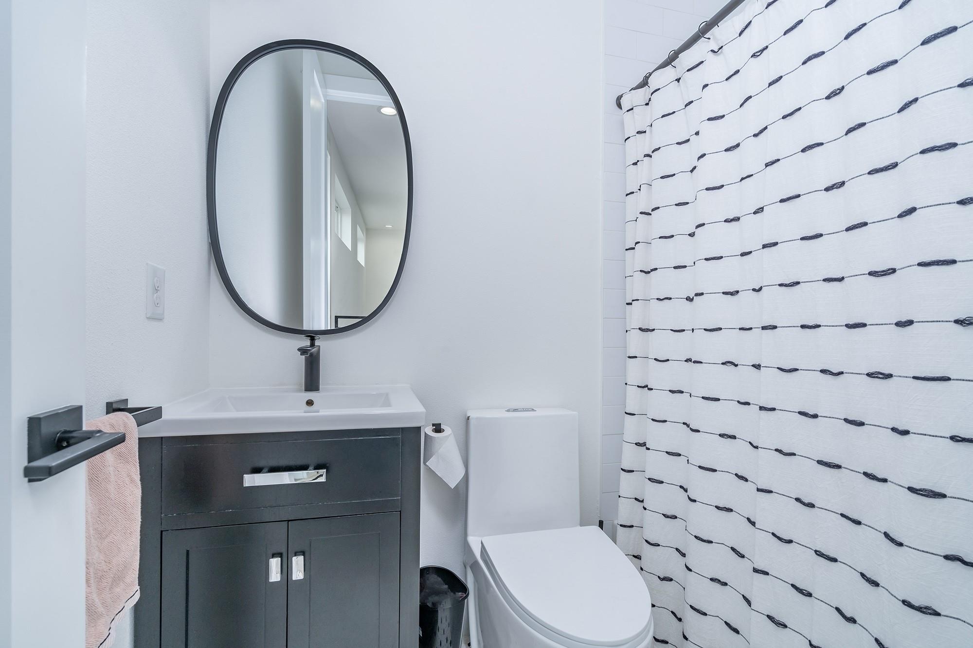 1419 Montopolis Dr # 1, Austin, TX 78741