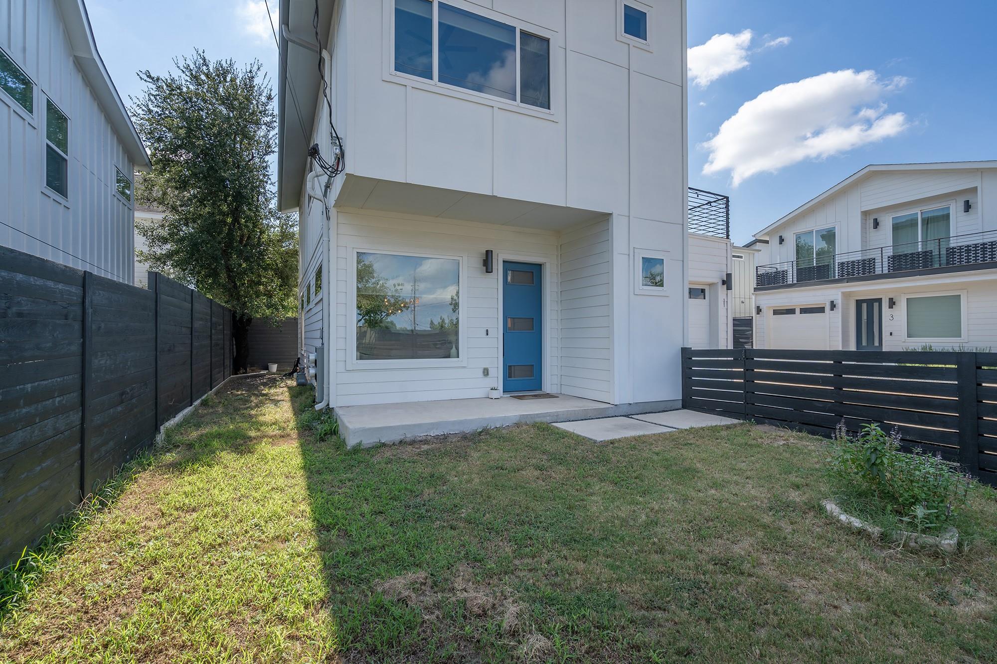 1419 Montopolis Dr # 1, Austin, TX 78741