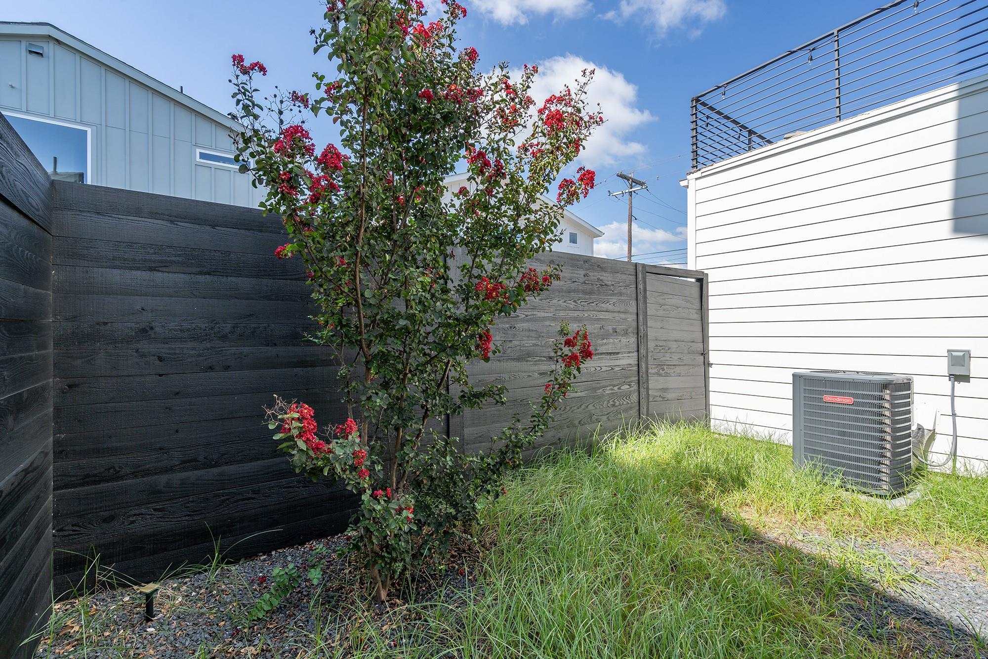 1419 Montopolis Dr # 1, Austin, TX 78741