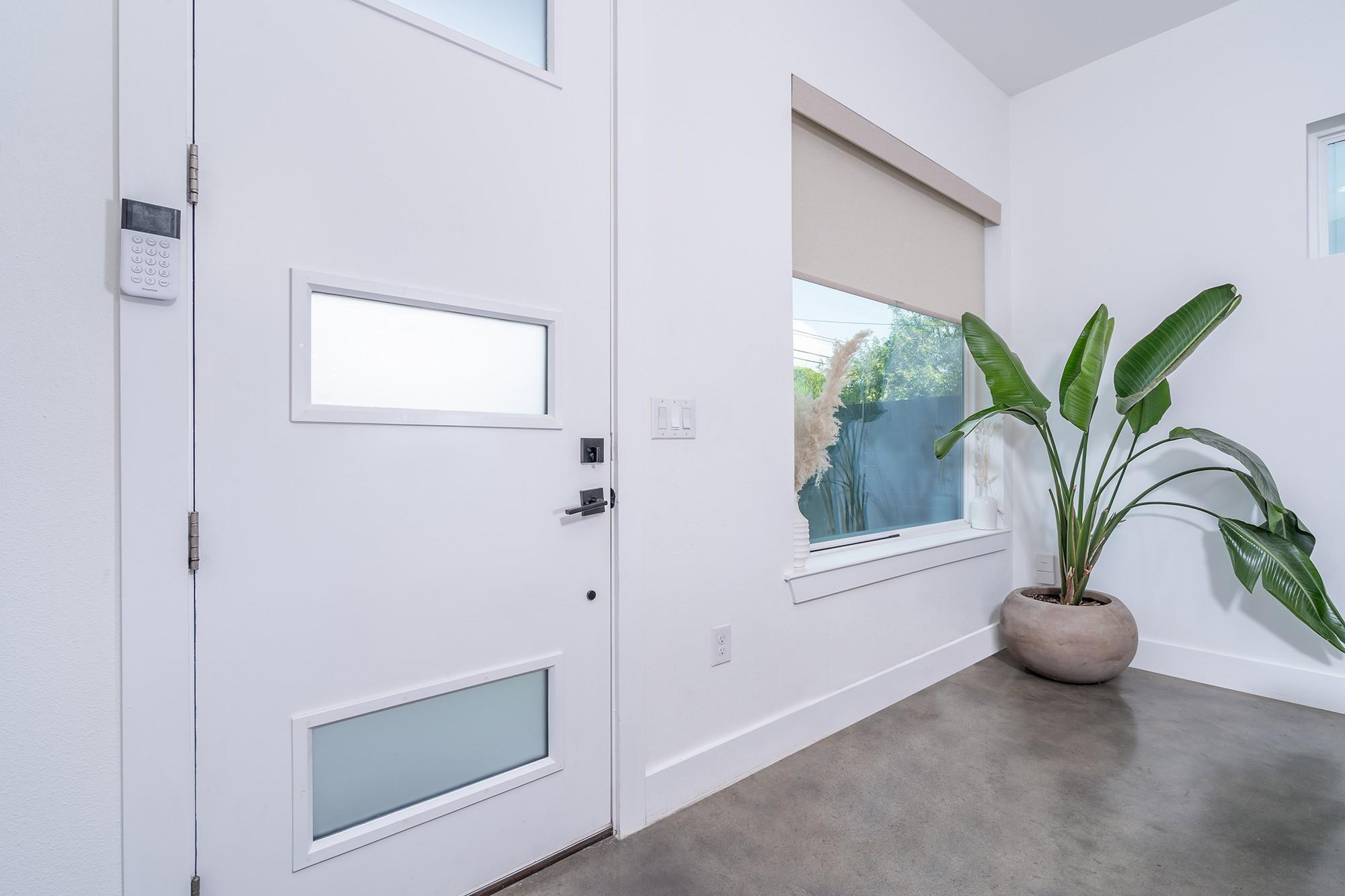 1419 Montopolis Dr # 1, Austin, TX 78741