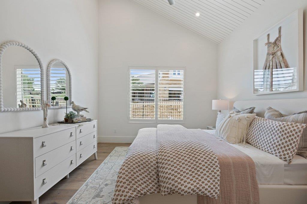 27031 Haynie Flat Rd, Spicewood, TX 78669