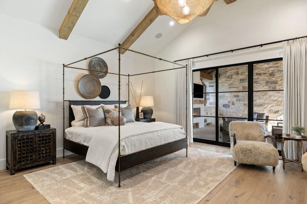 27031 Haynie Flat Rd, Spicewood, TX 78669