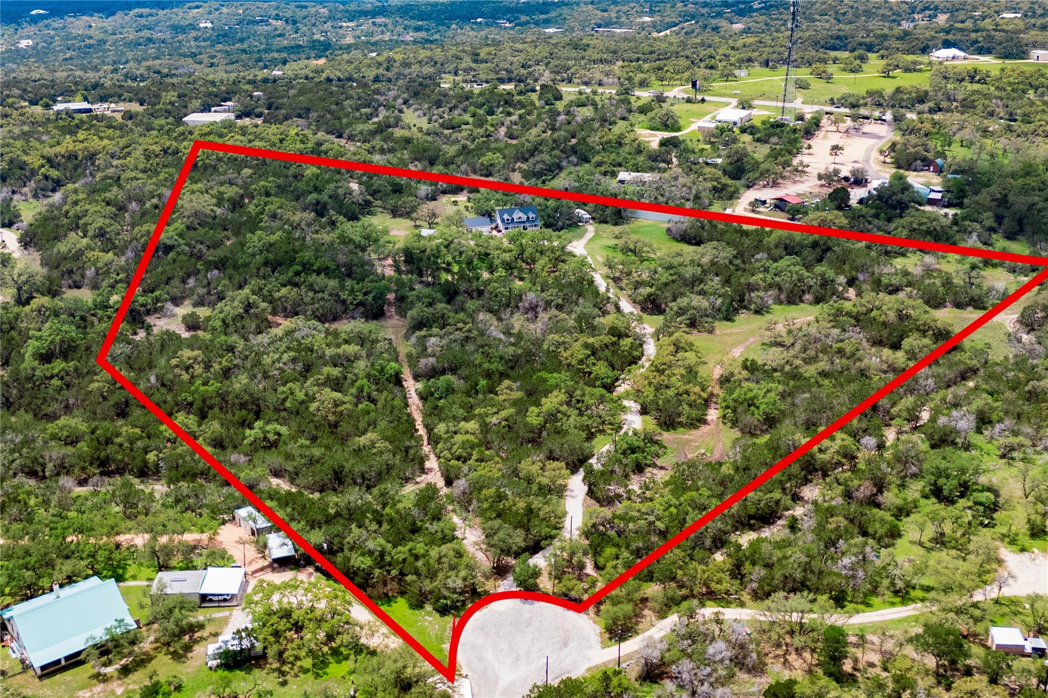 330 Live Oak Hills Ct, San Marcos, TX 78666