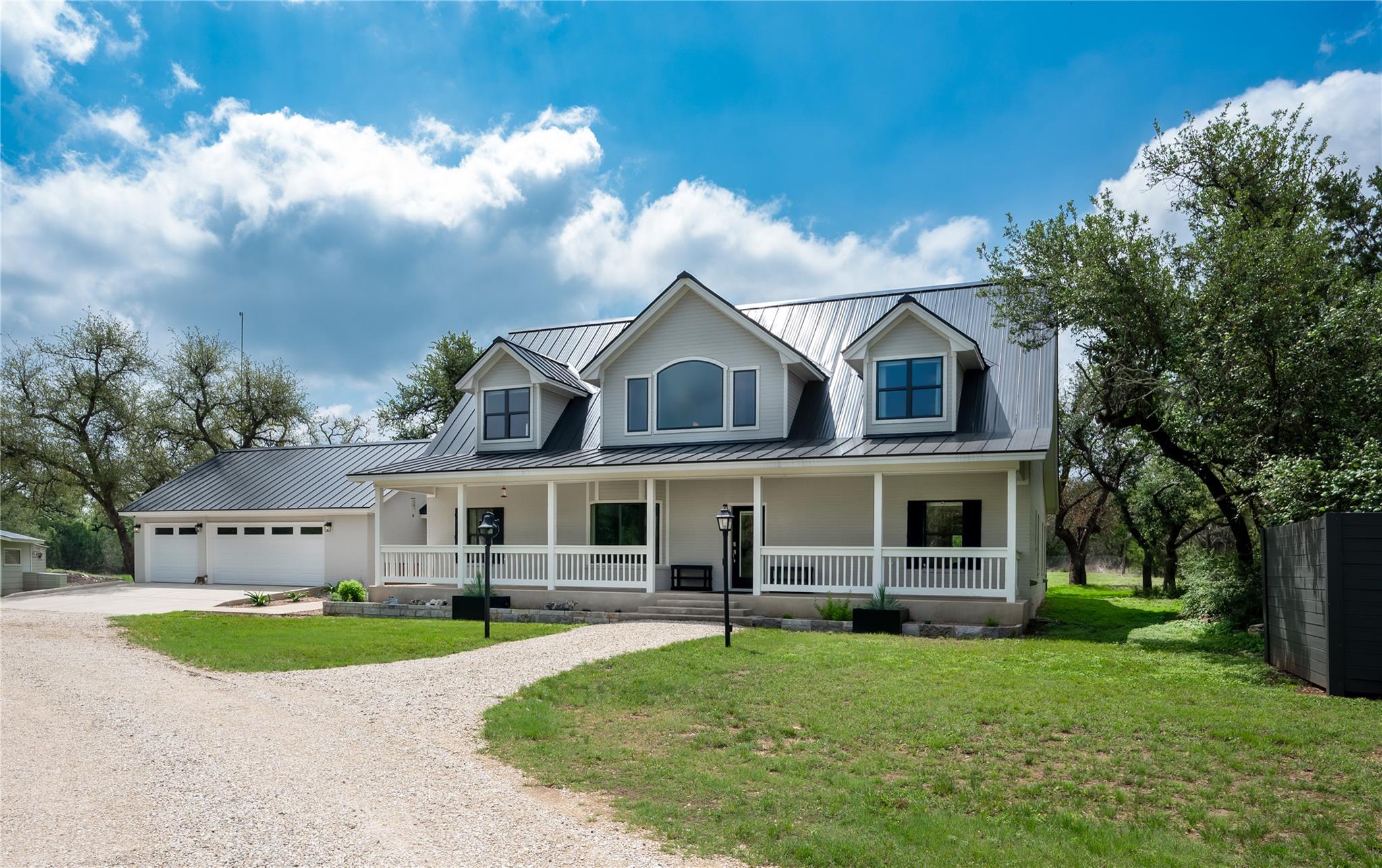 330 Live Oak Hills Ct, San Marcos, TX 78666