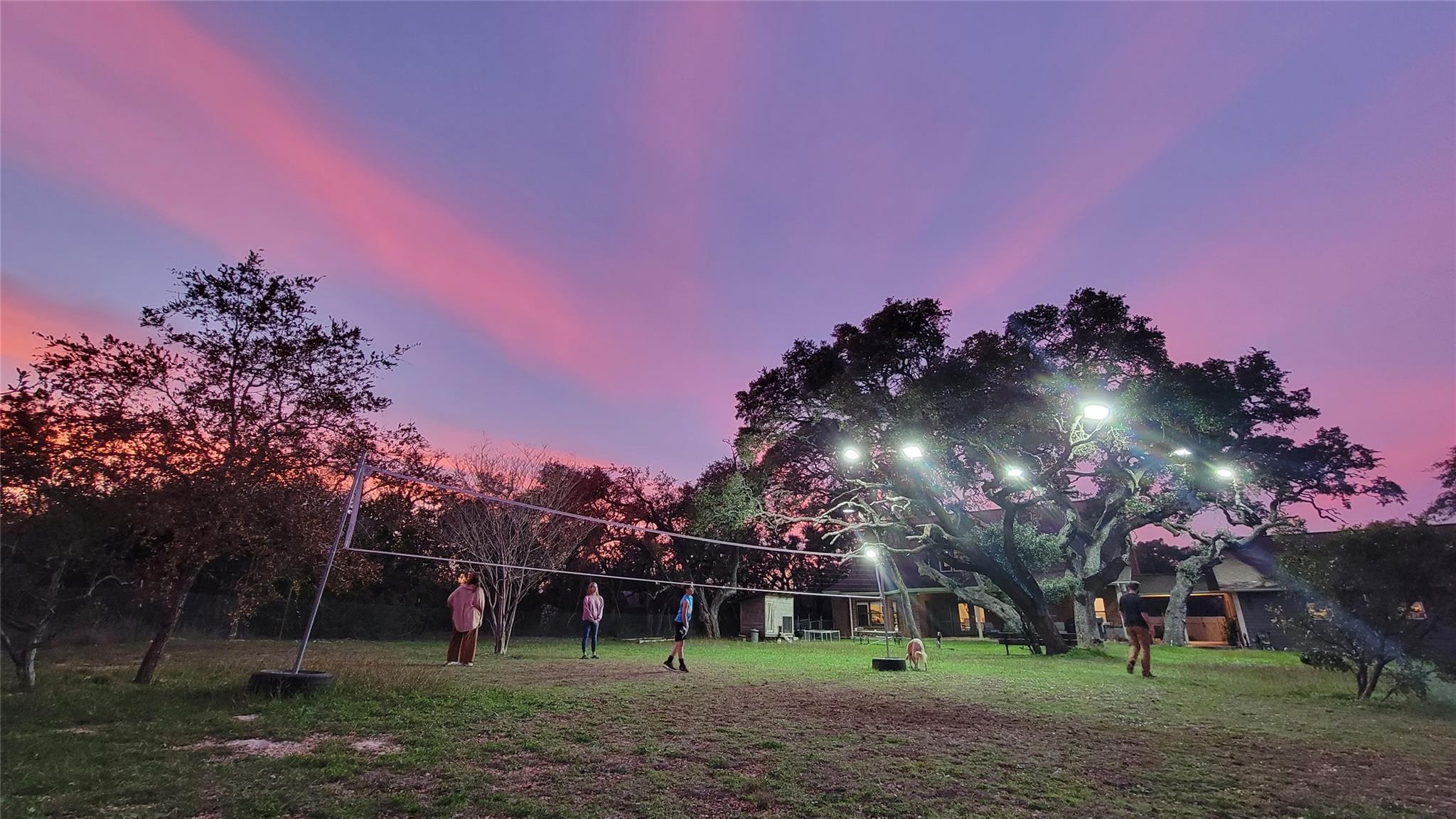 330 Live Oak Hills Ct, San Marcos, TX 78666