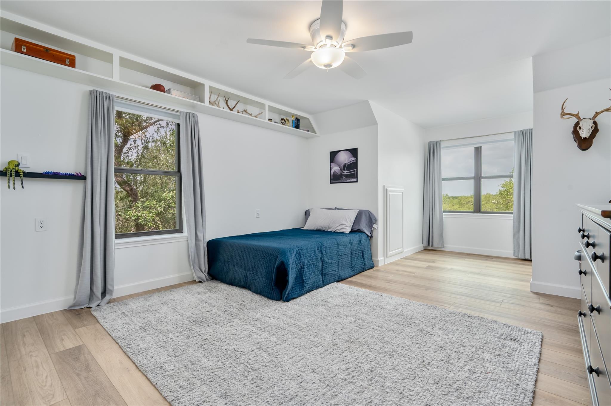 330 Live Oak Hills Ct, San Marcos, TX 78666