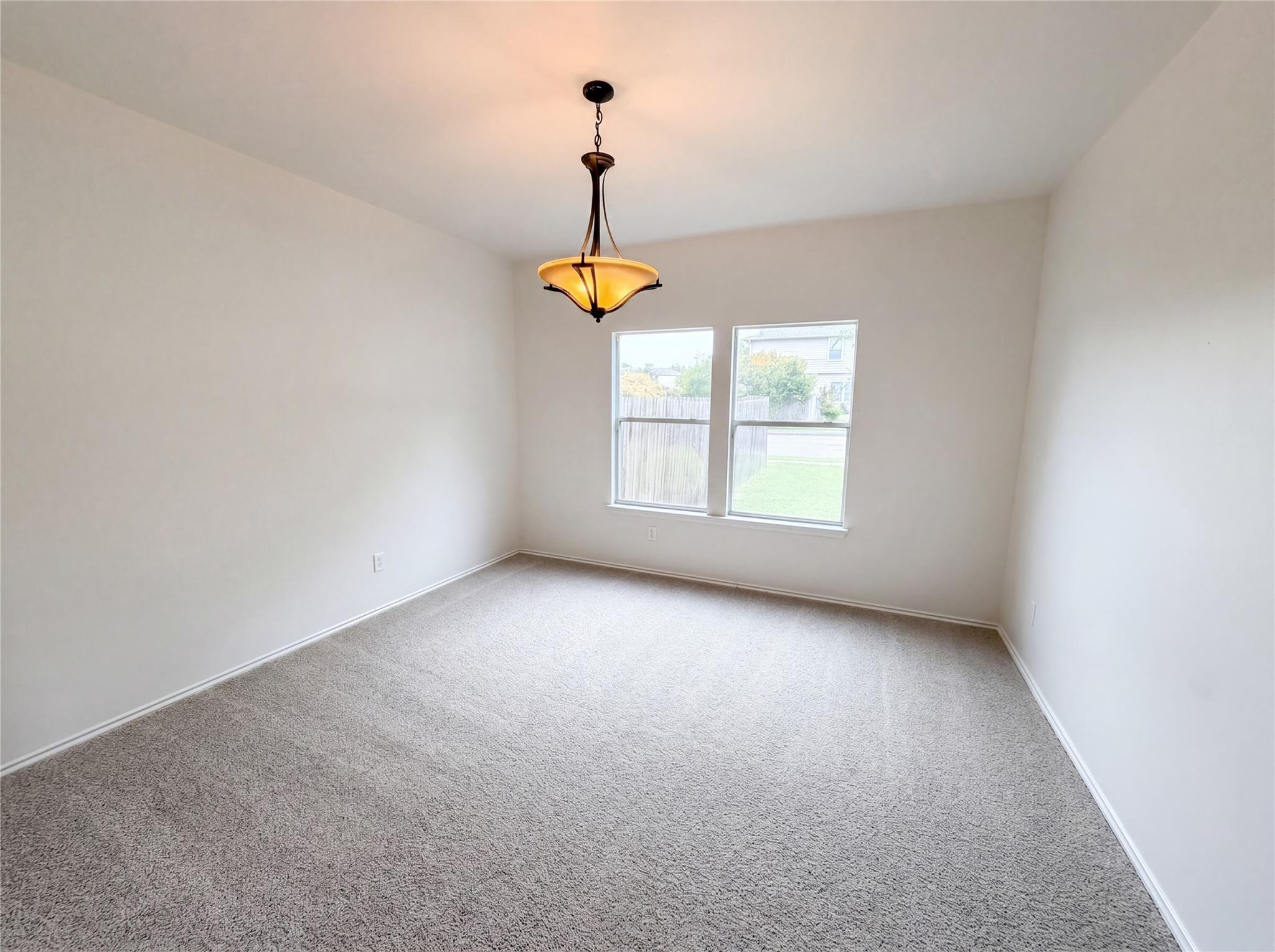 2002 Concan Dr, Hutto, TX 78634