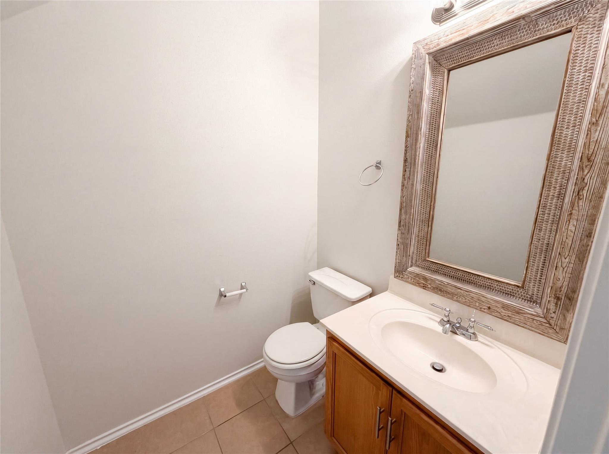 2002 Concan Dr, Hutto, TX 78634