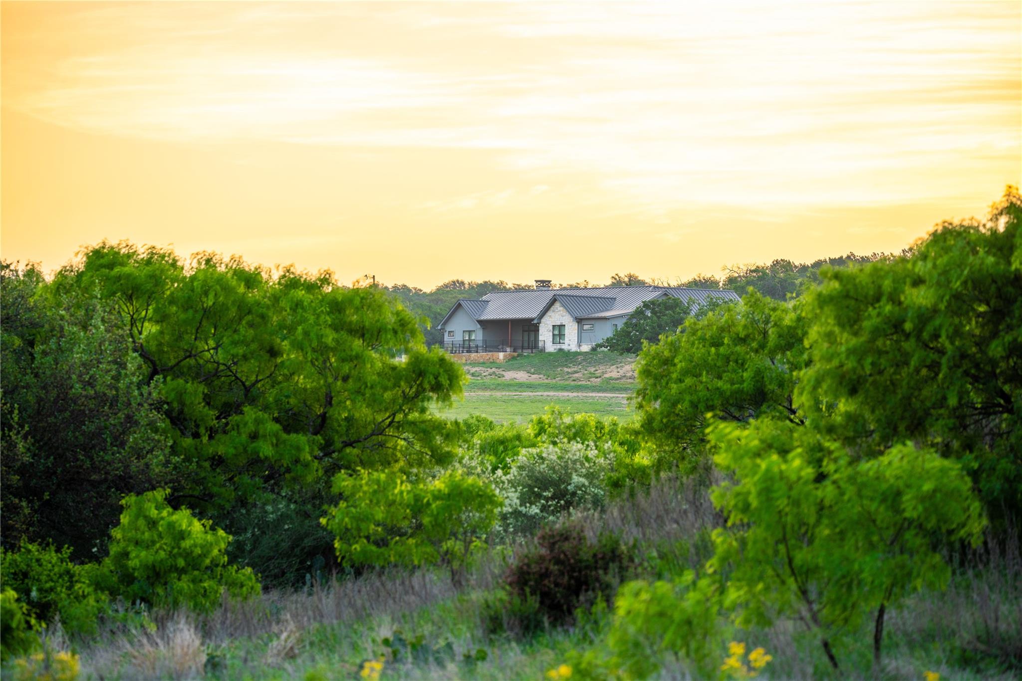 7487 N Us Highway 87, Mason, TX 76856