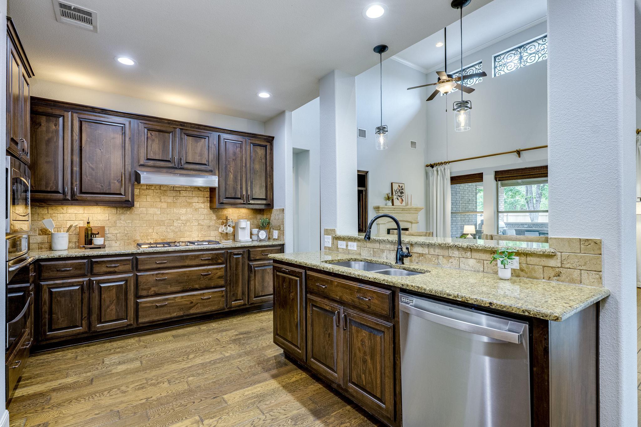 11932 Palisades Pkwy, Austin, TX 78732