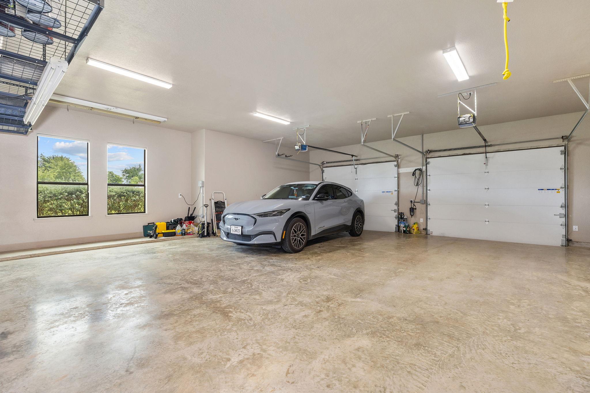 128 Strada Luca, Florence, TX 76527