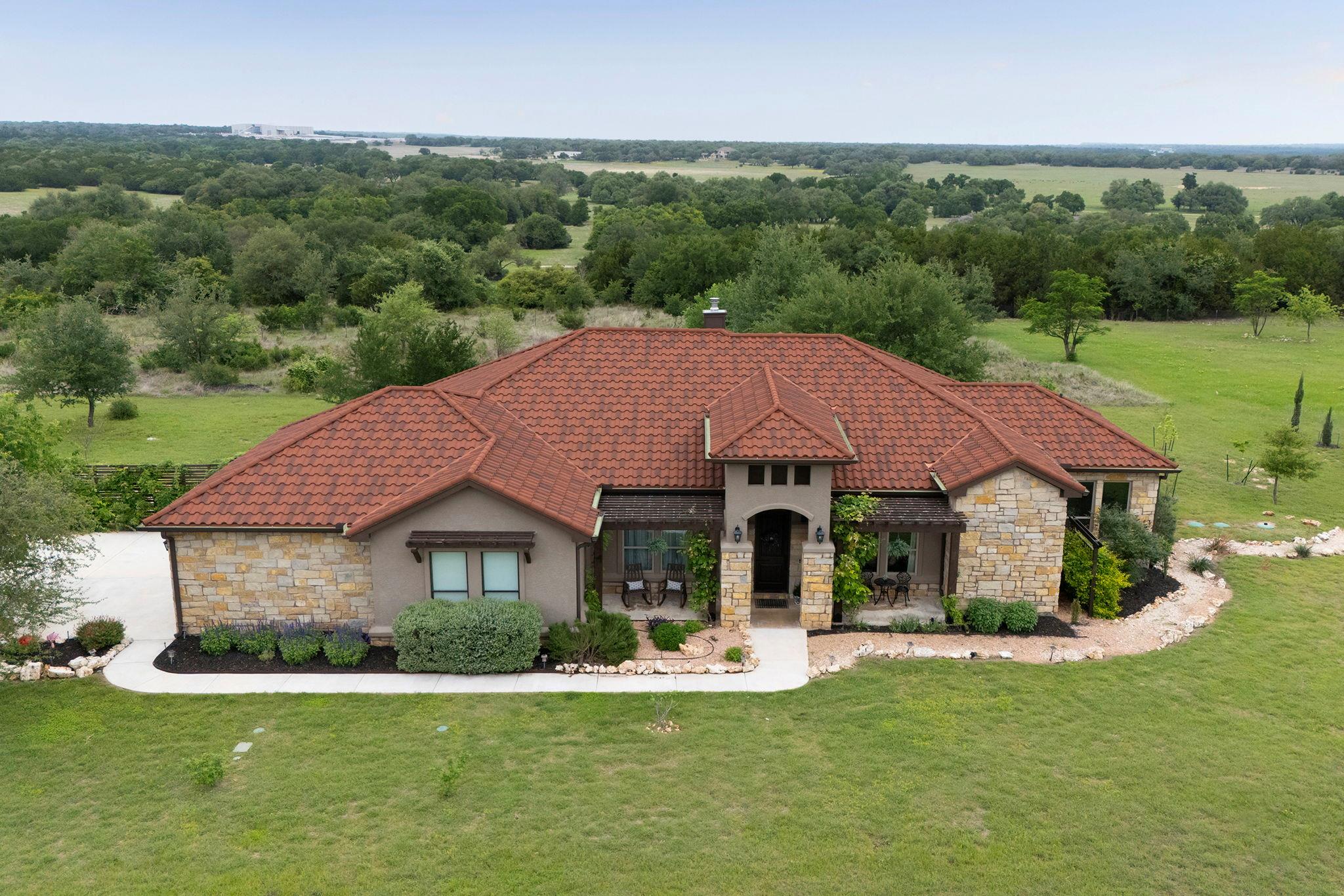 128 Strada Luca, Florence, TX 76527