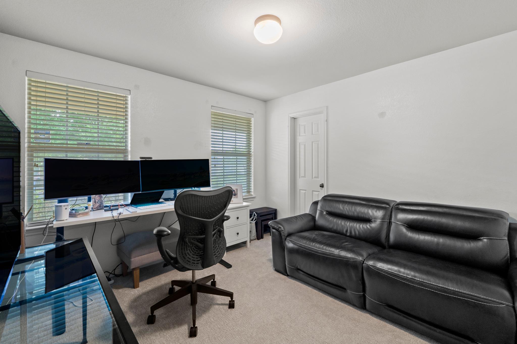 2004 Dry Season Trl, Austin, TX 78754