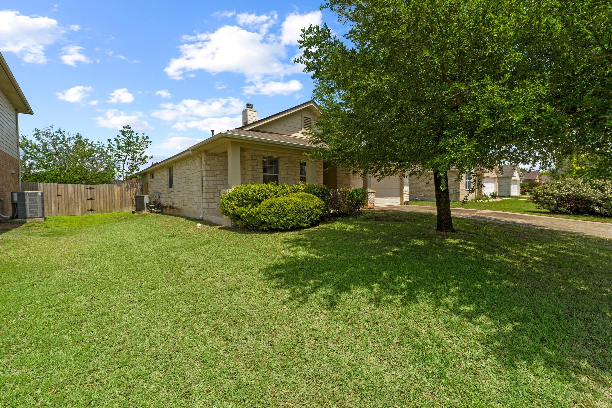 2004 Dry Season Trl, Austin, TX 78754