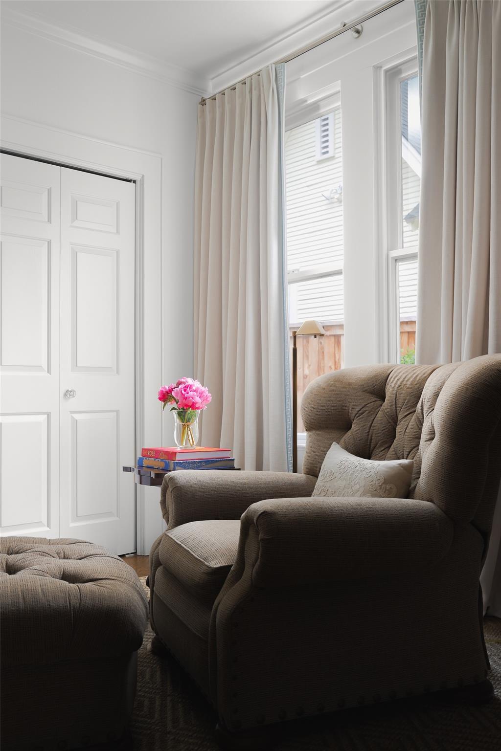 1509 Palma Plz, Austin, TX 78703