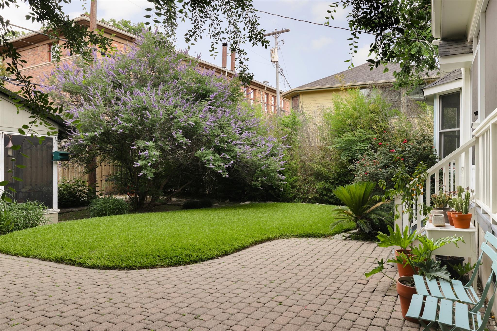 1509 Palma Plz, Austin, TX 78703