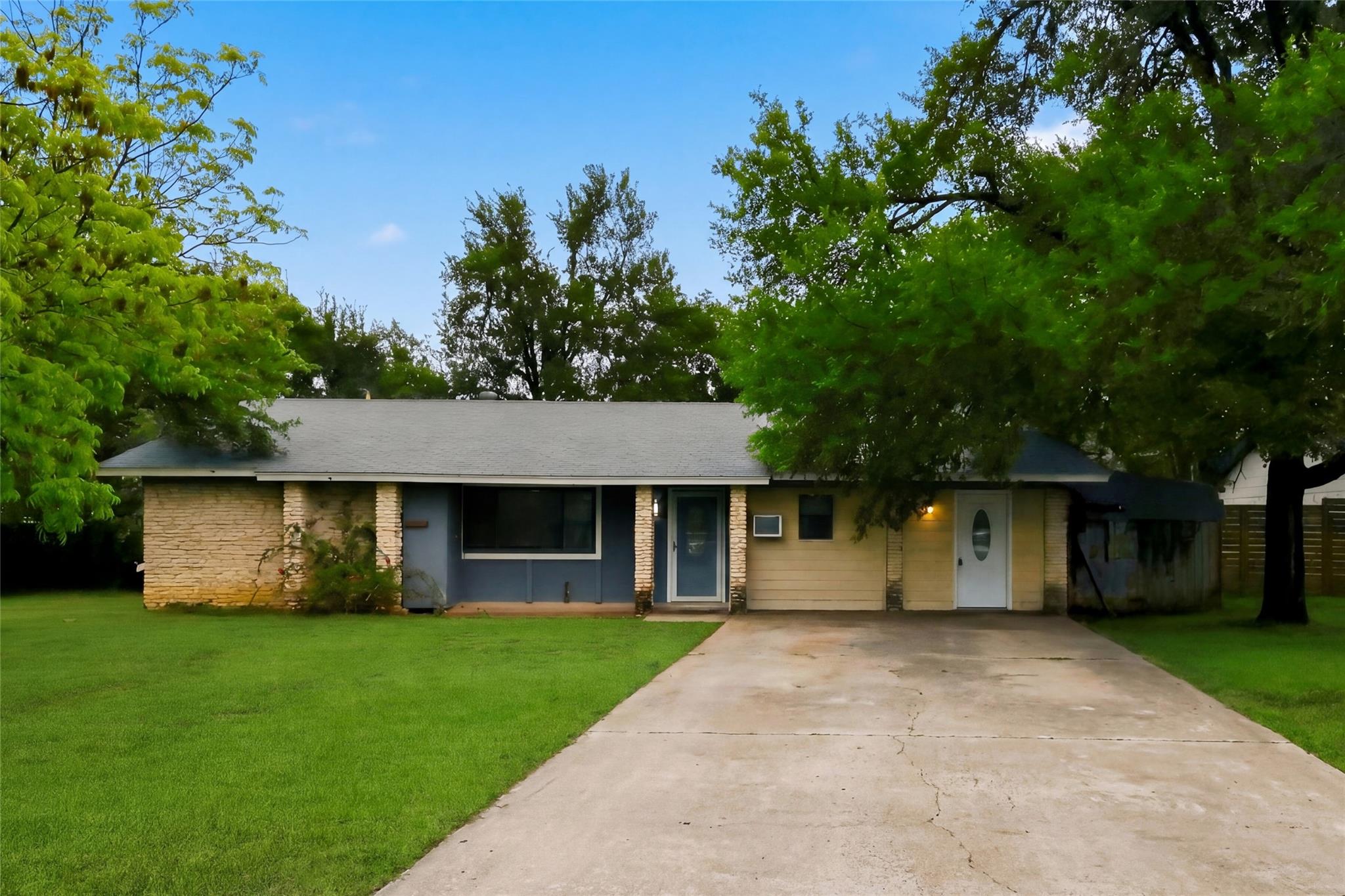 12505 Parkland Dr, Austin, TX 78729