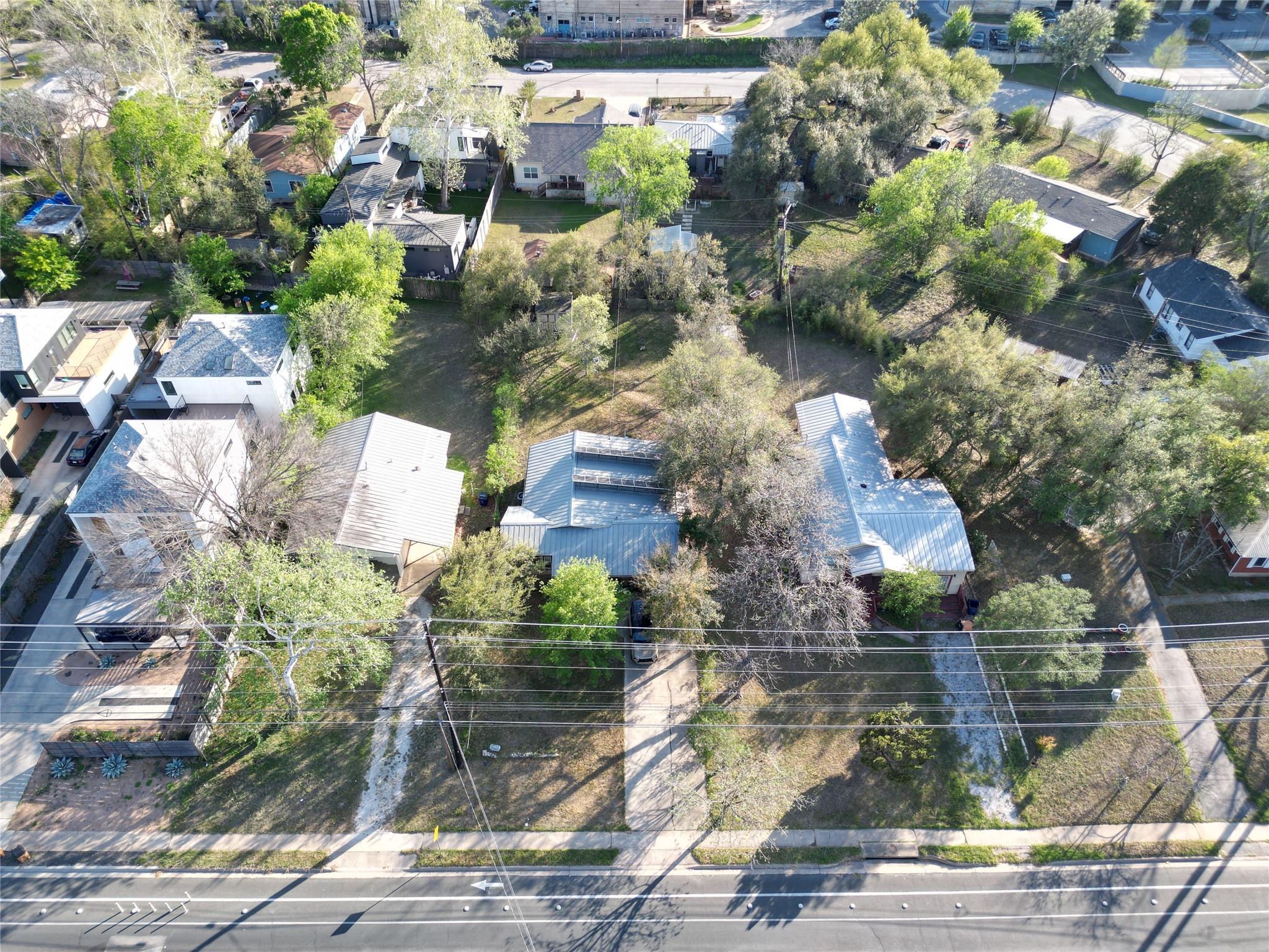 205, 207, 209 Woodward St, Austin, TX 78704